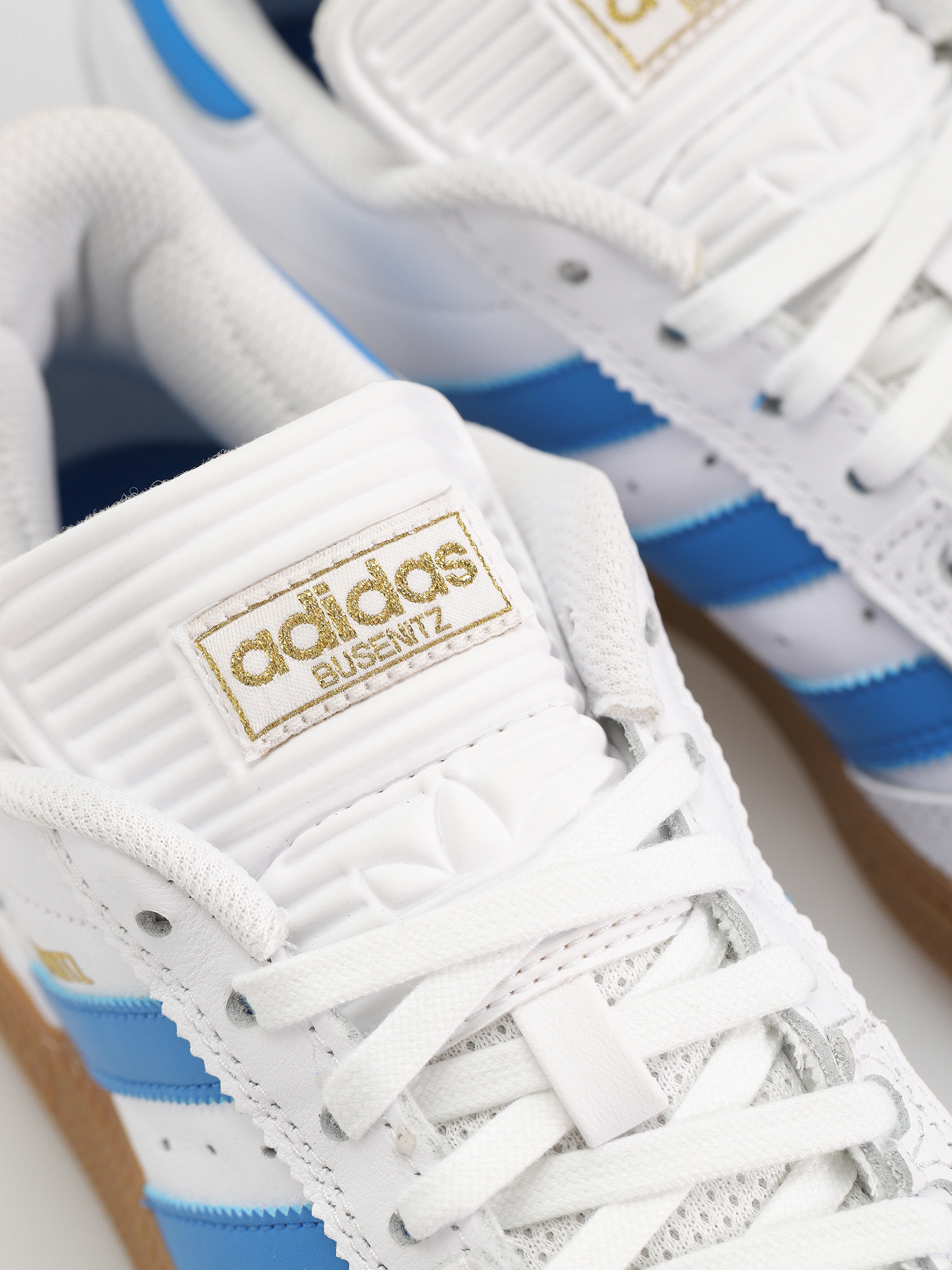 adidas Busenitz Cipők (ftwwht/blubir/goldmt)