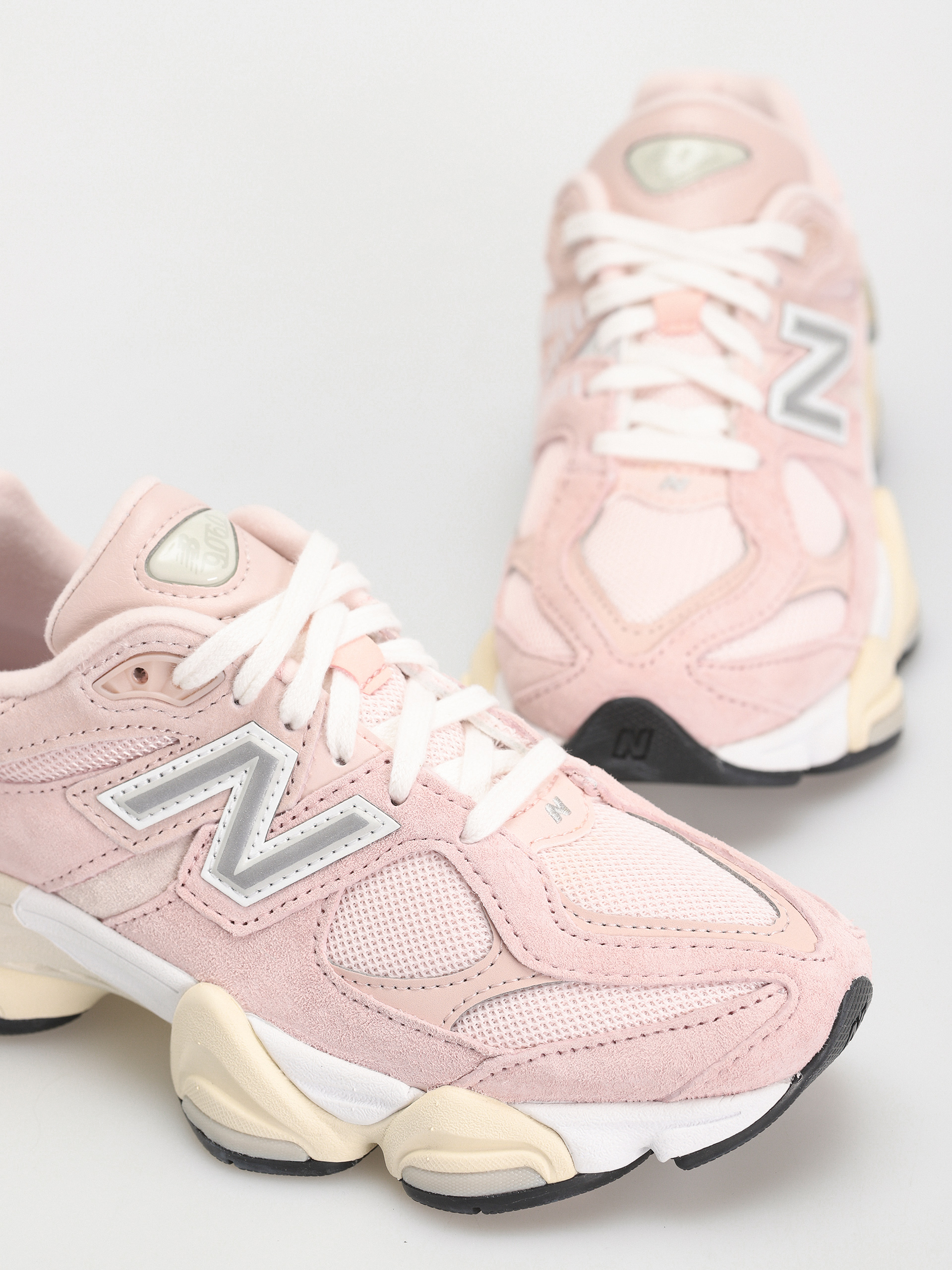 Cipők New Balance 9060 (crystal pink)