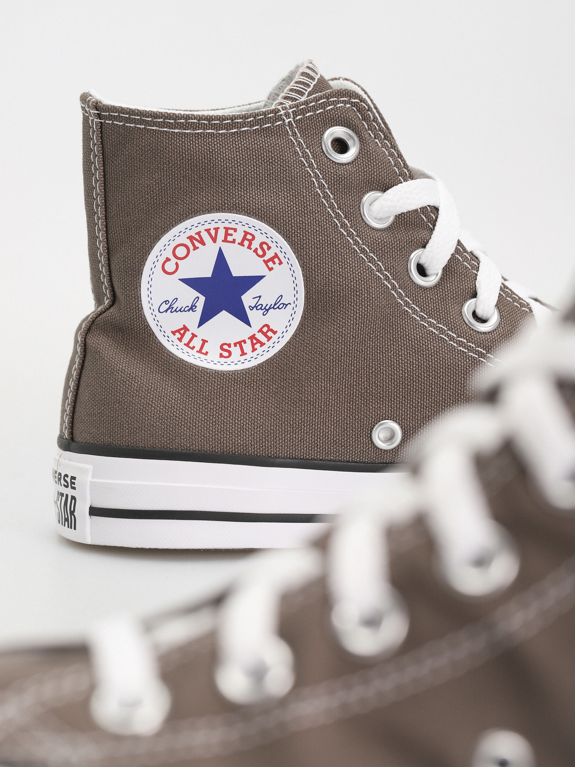 Tornacipők Converse Chuck Taylor All Star Hi (charcoal)