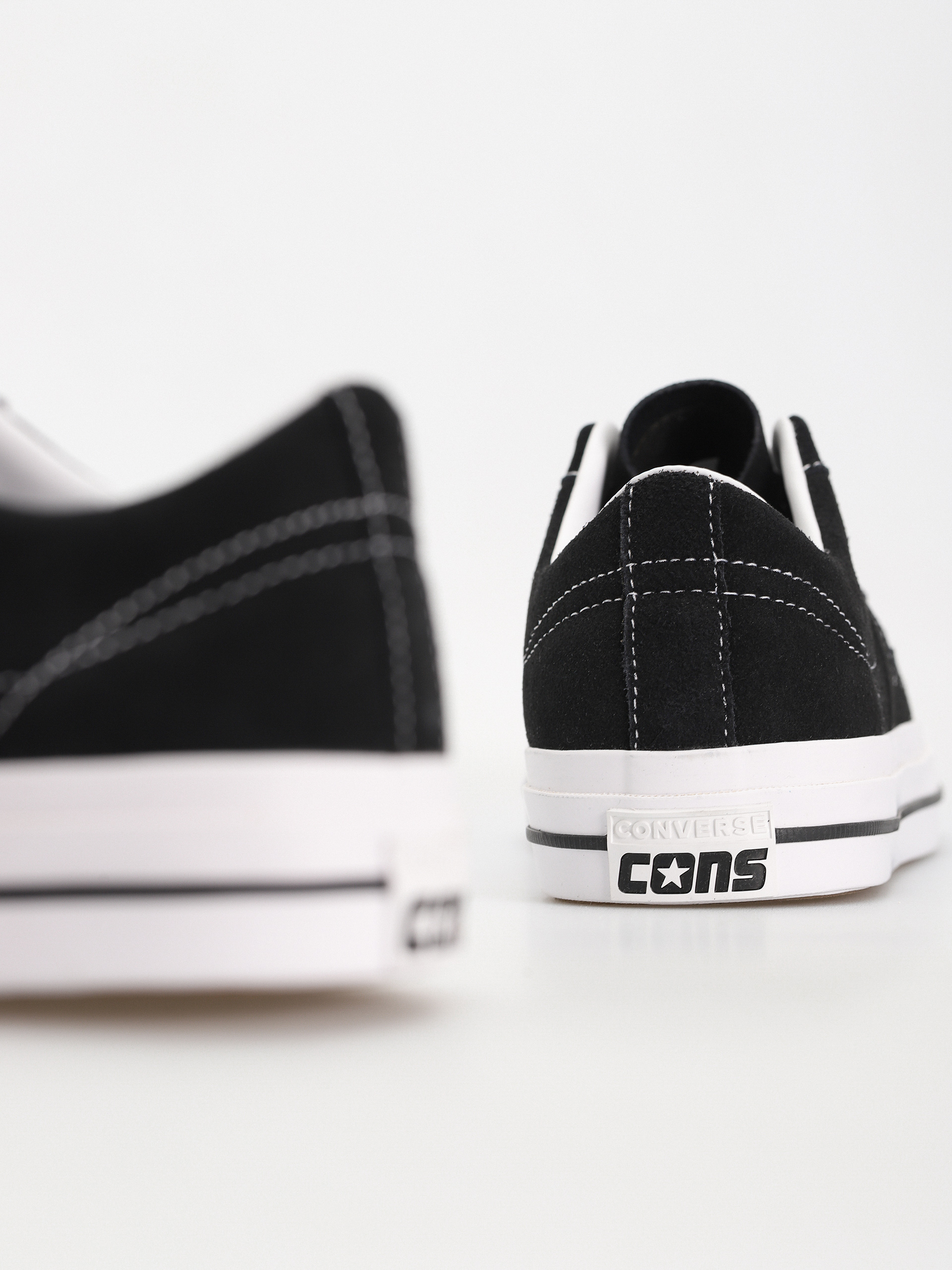 Converse One Star Pro TN+ Cipők (black)