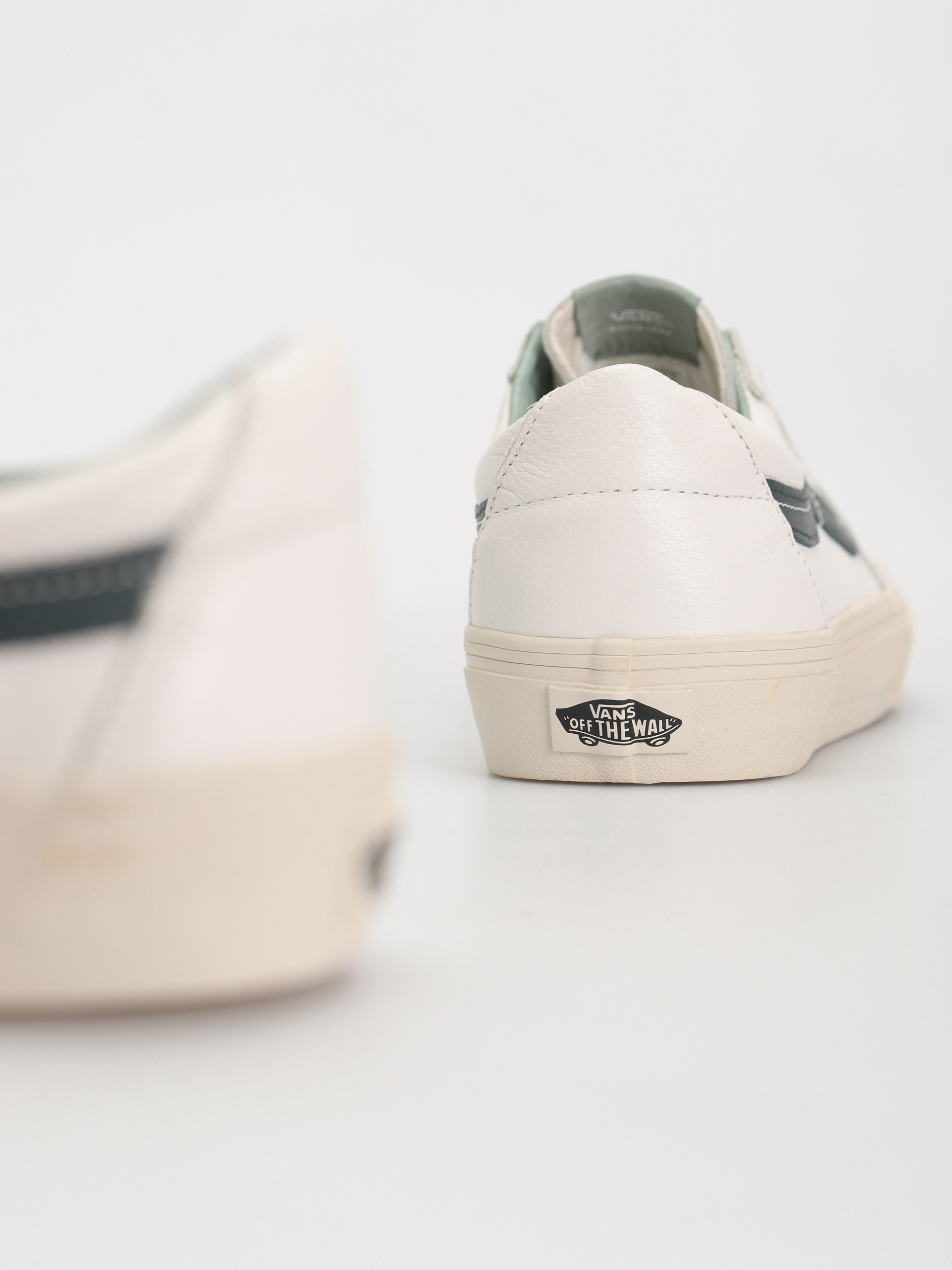 Vans Sk8 Low Cipők (premium leather green gables)