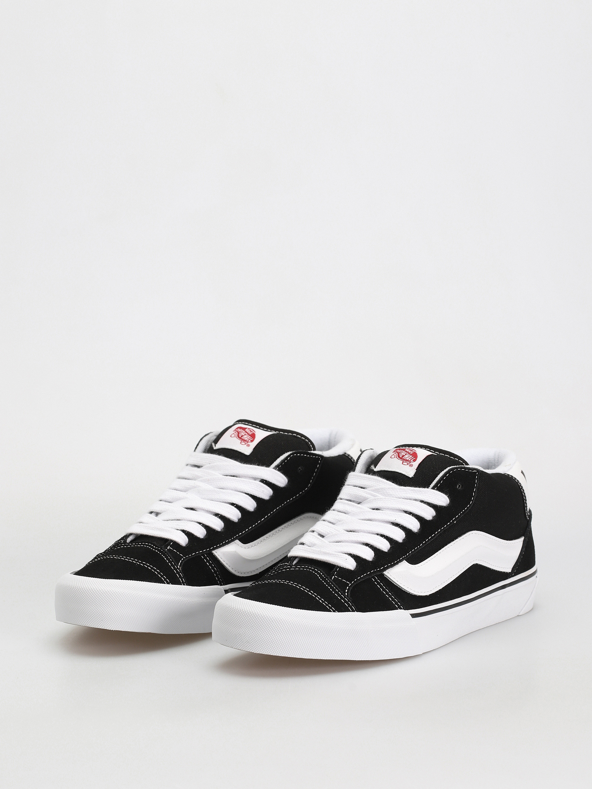 Vans Knu Mid Cipők (black/true white)