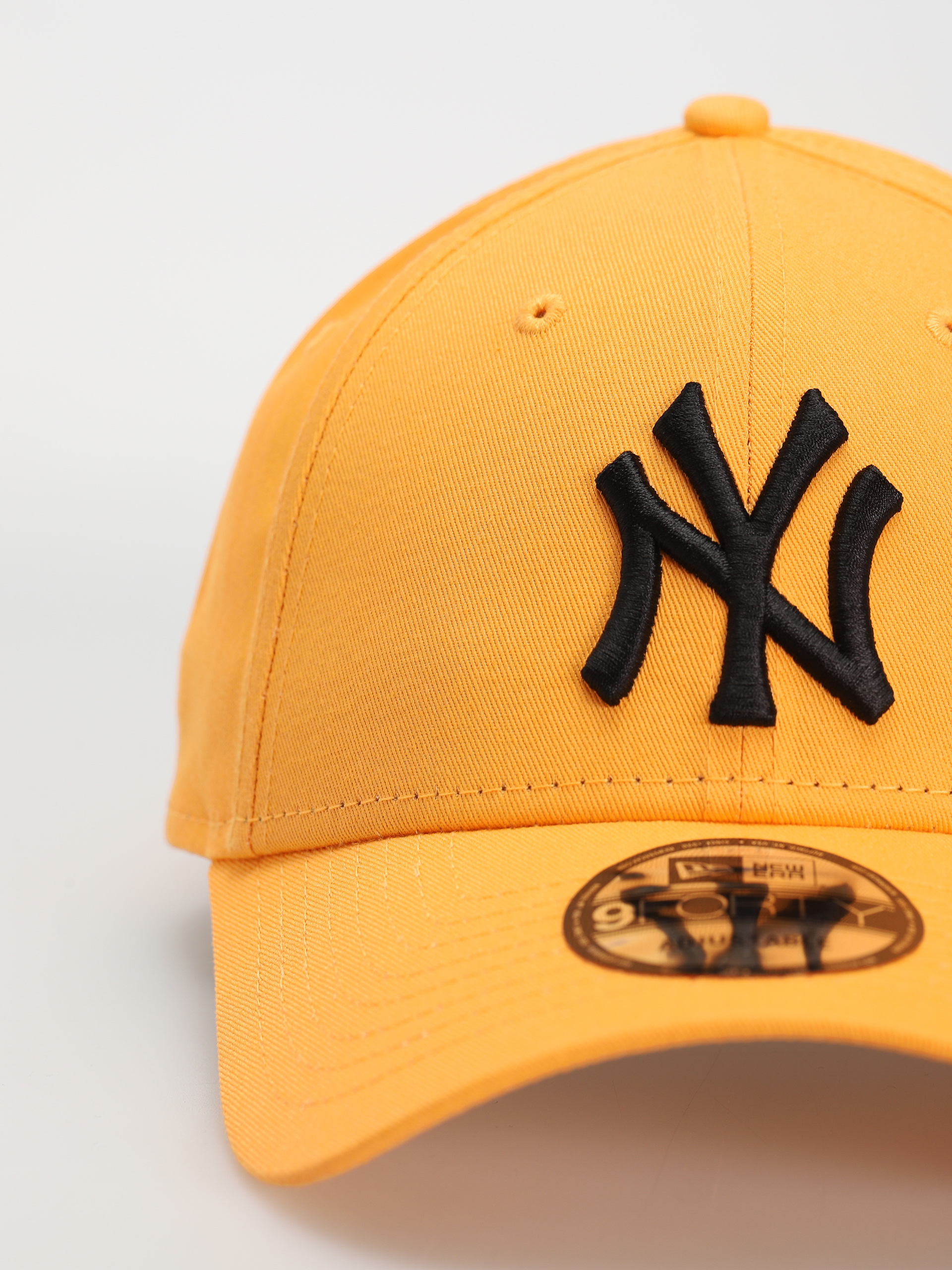 New Era League Essential 9Forty New York Yankees Baseball sapka (yellow)