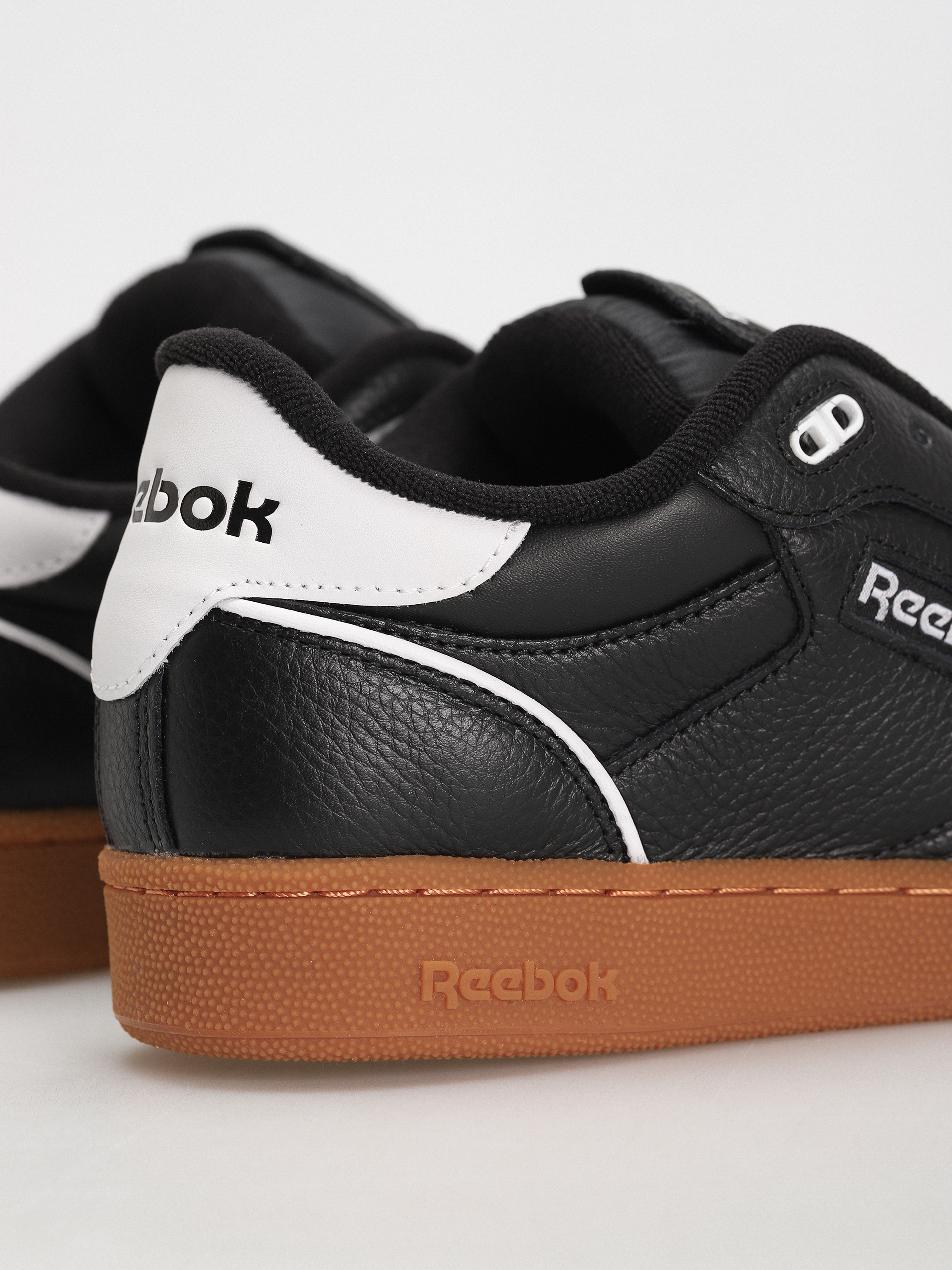 Reebok Club C Bulc Cipők (black/ftwwht/rbkg03)