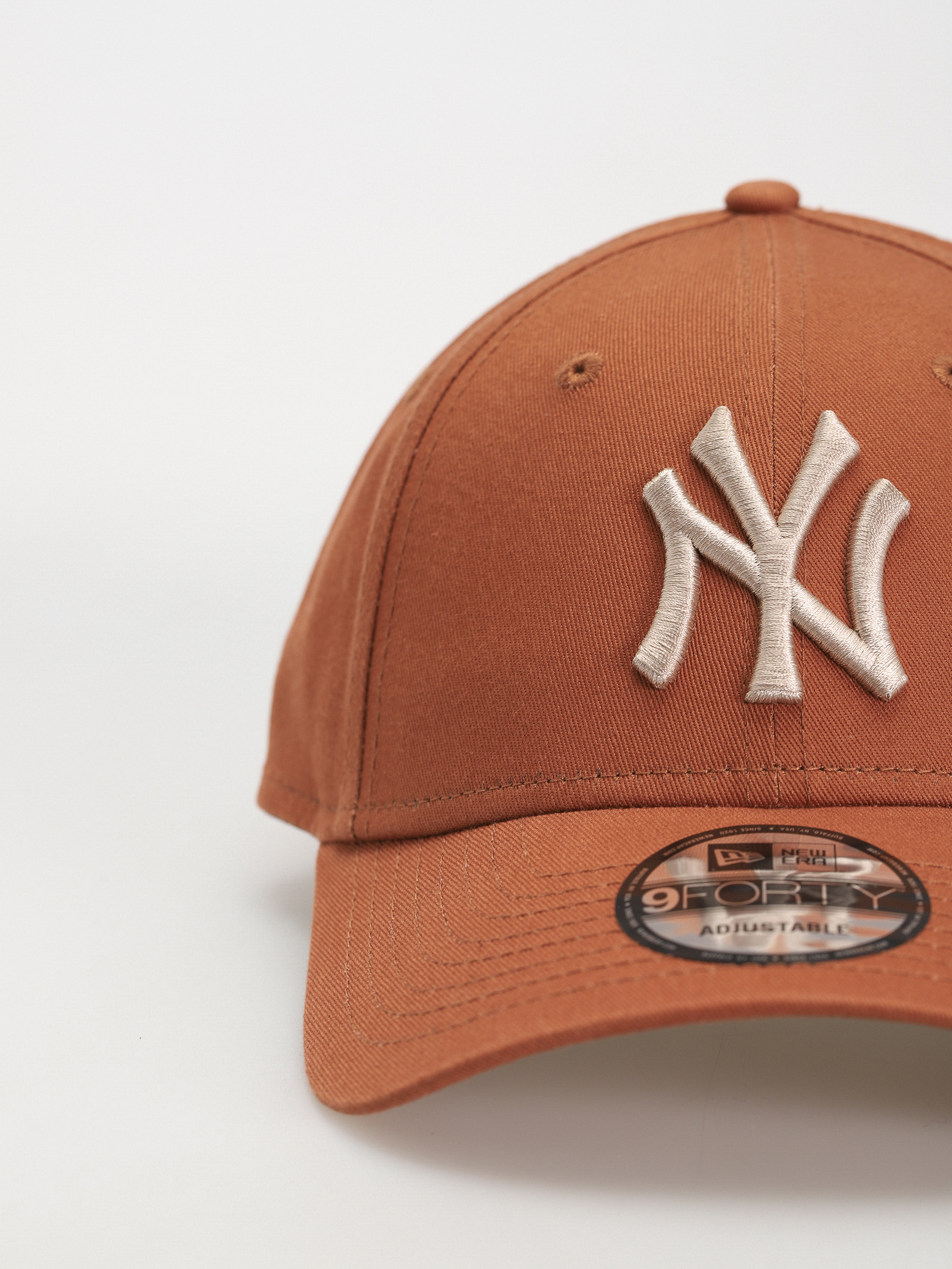 New Era League Essential 9Forty New York Yankees Baseball sapka (brown)