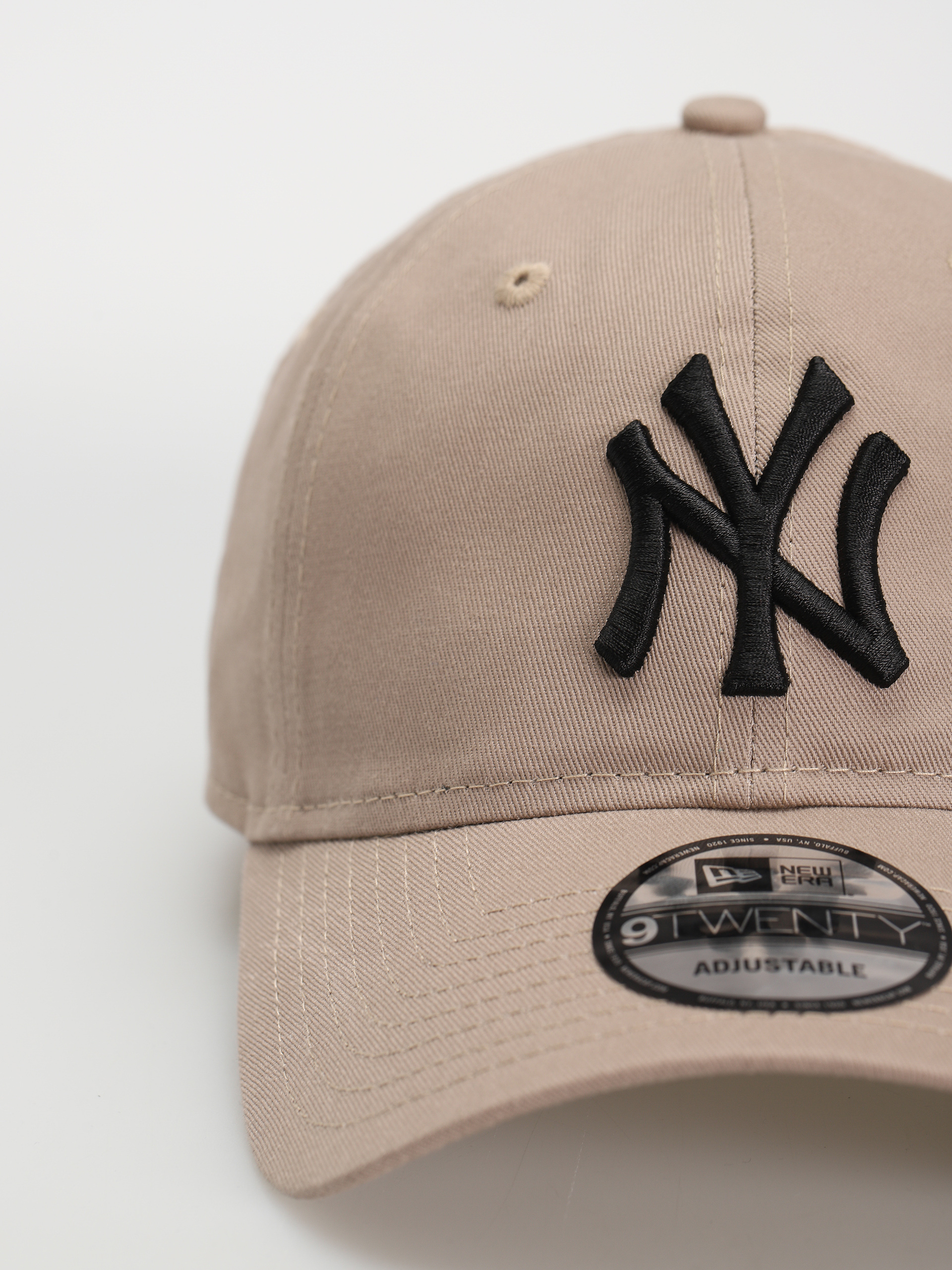 New Era League Essential 9Twenty New York Yankees Baseball sapka (camel)