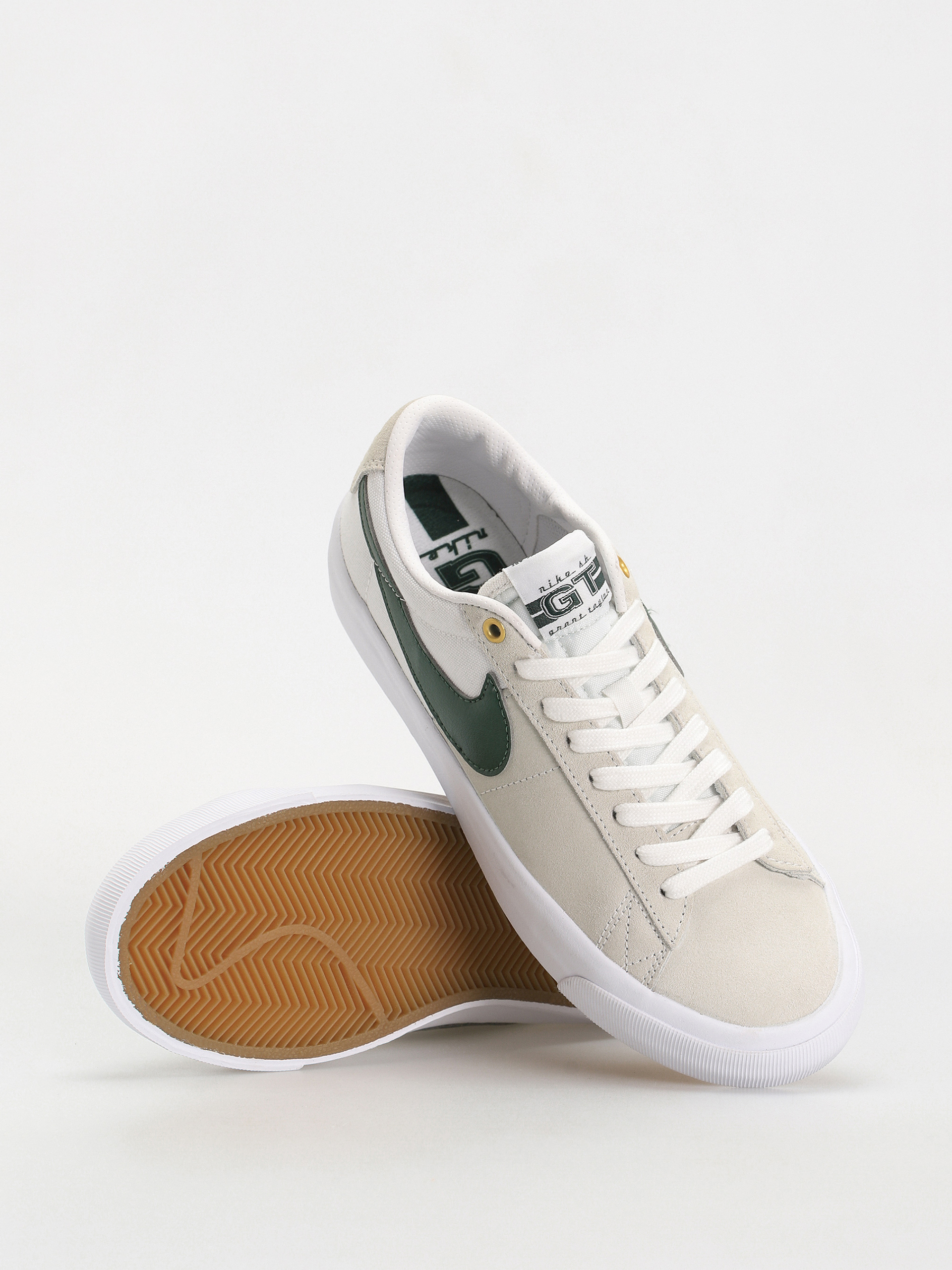 Nike SB Zoom Blazer Low Pro Gt Cipők (white/fir white gum light brown)