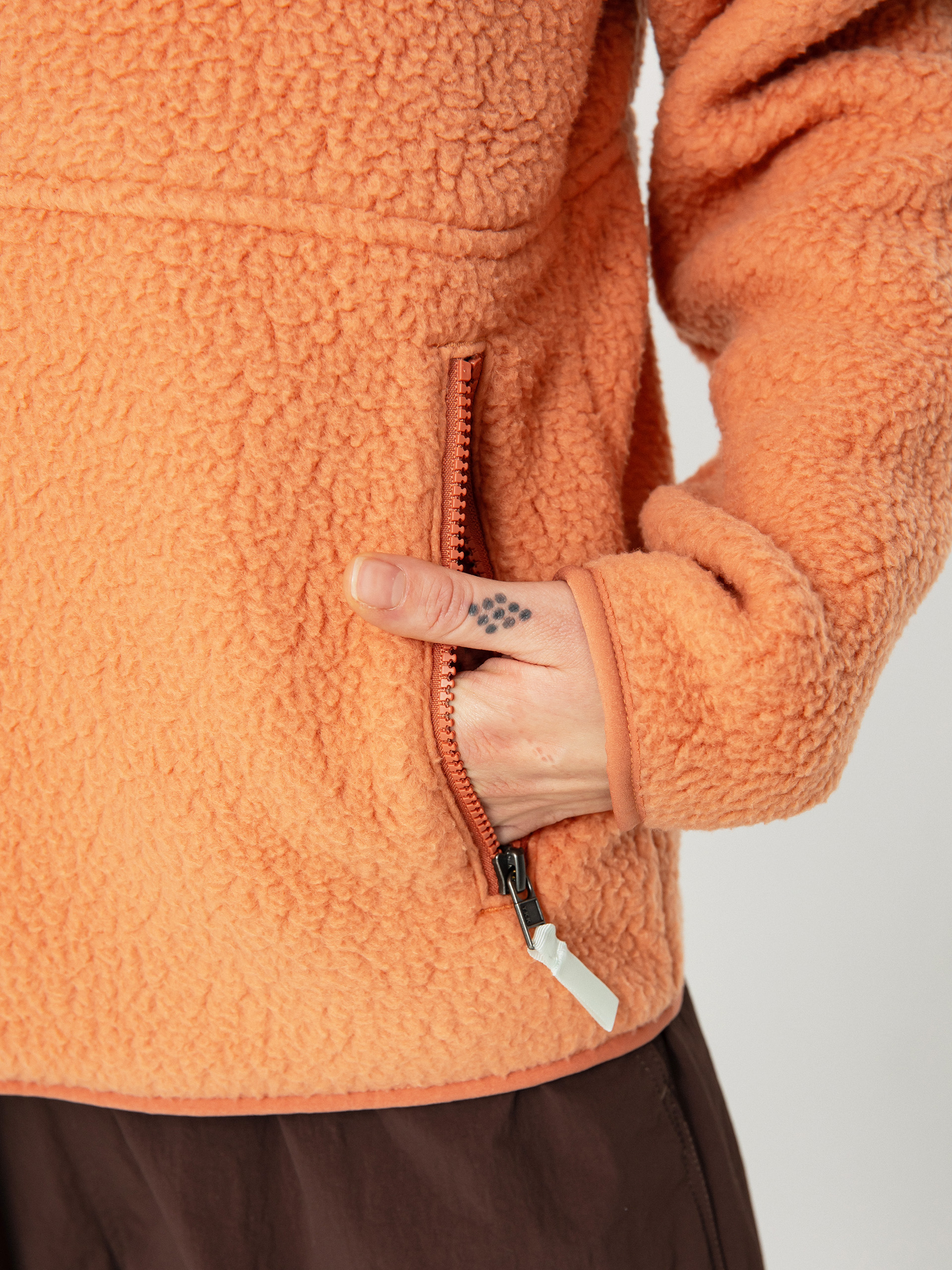 Női Patagonia Retro Pile Marsupial Polár pulóver (sienna clay)