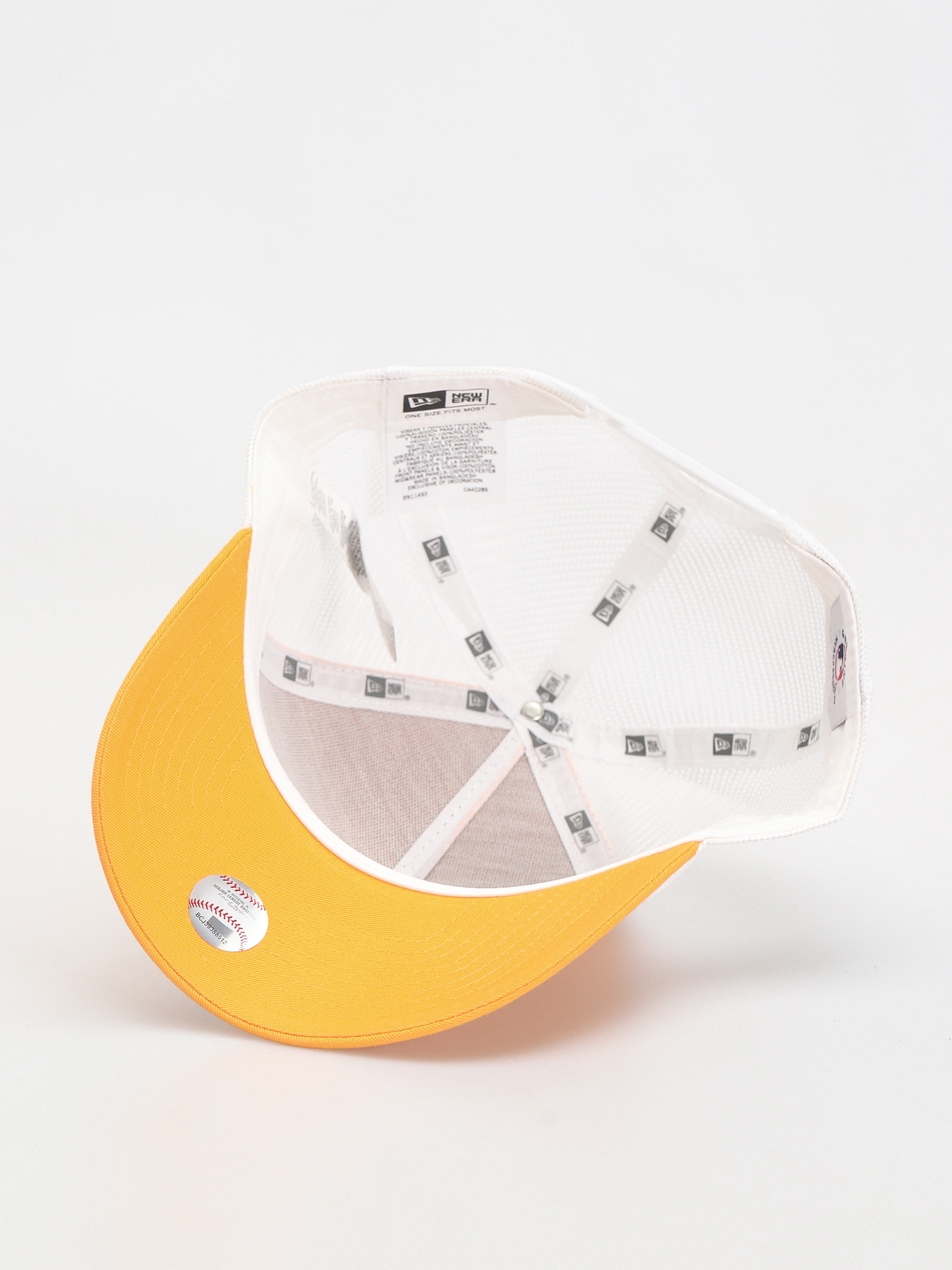 New Era League Essential Trucker New York Yankees Baseball sapka (yellow/white)