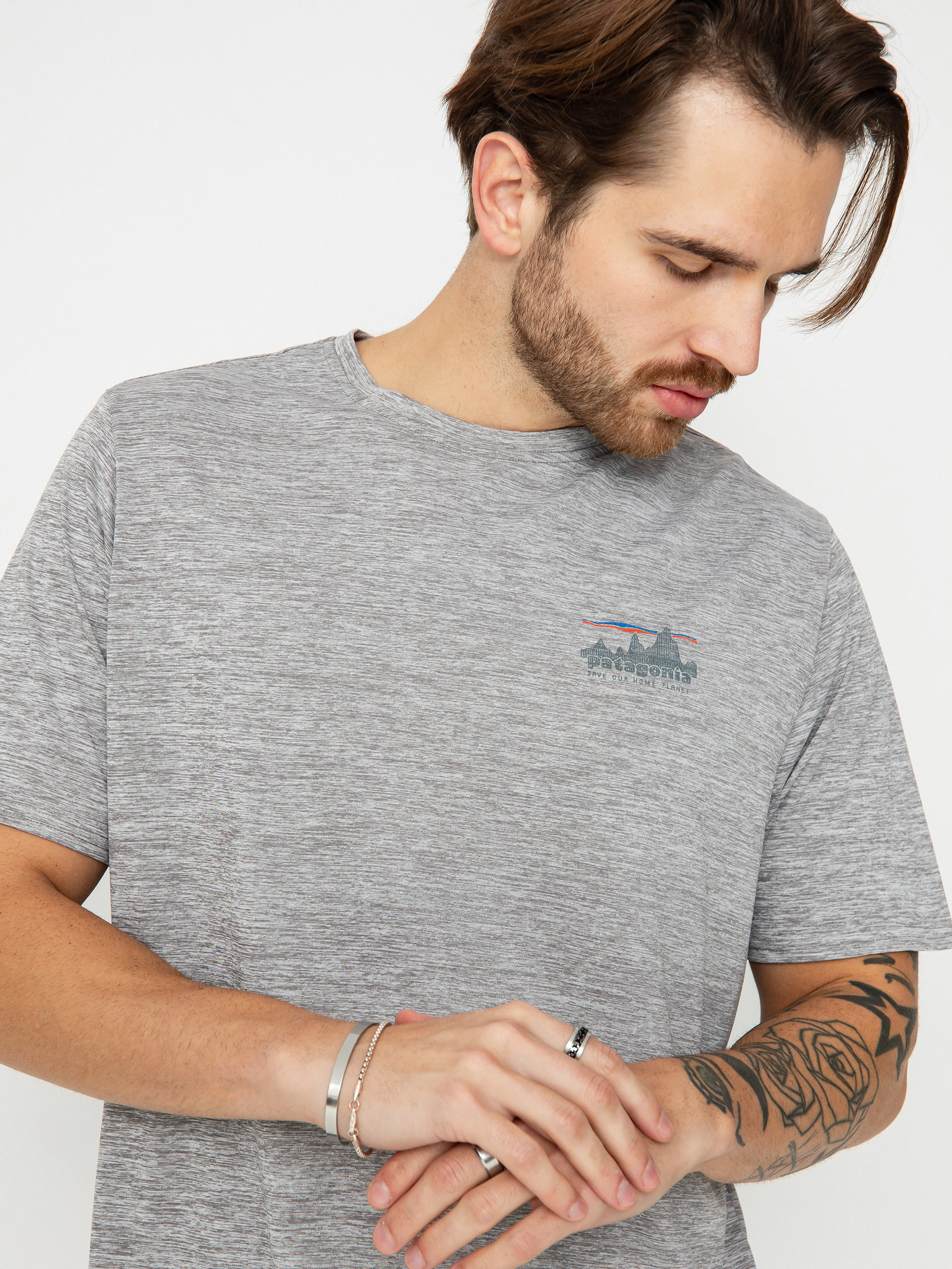 Póló Patagonia Cap Cool Daily Graphic (73 skyline feather grey)