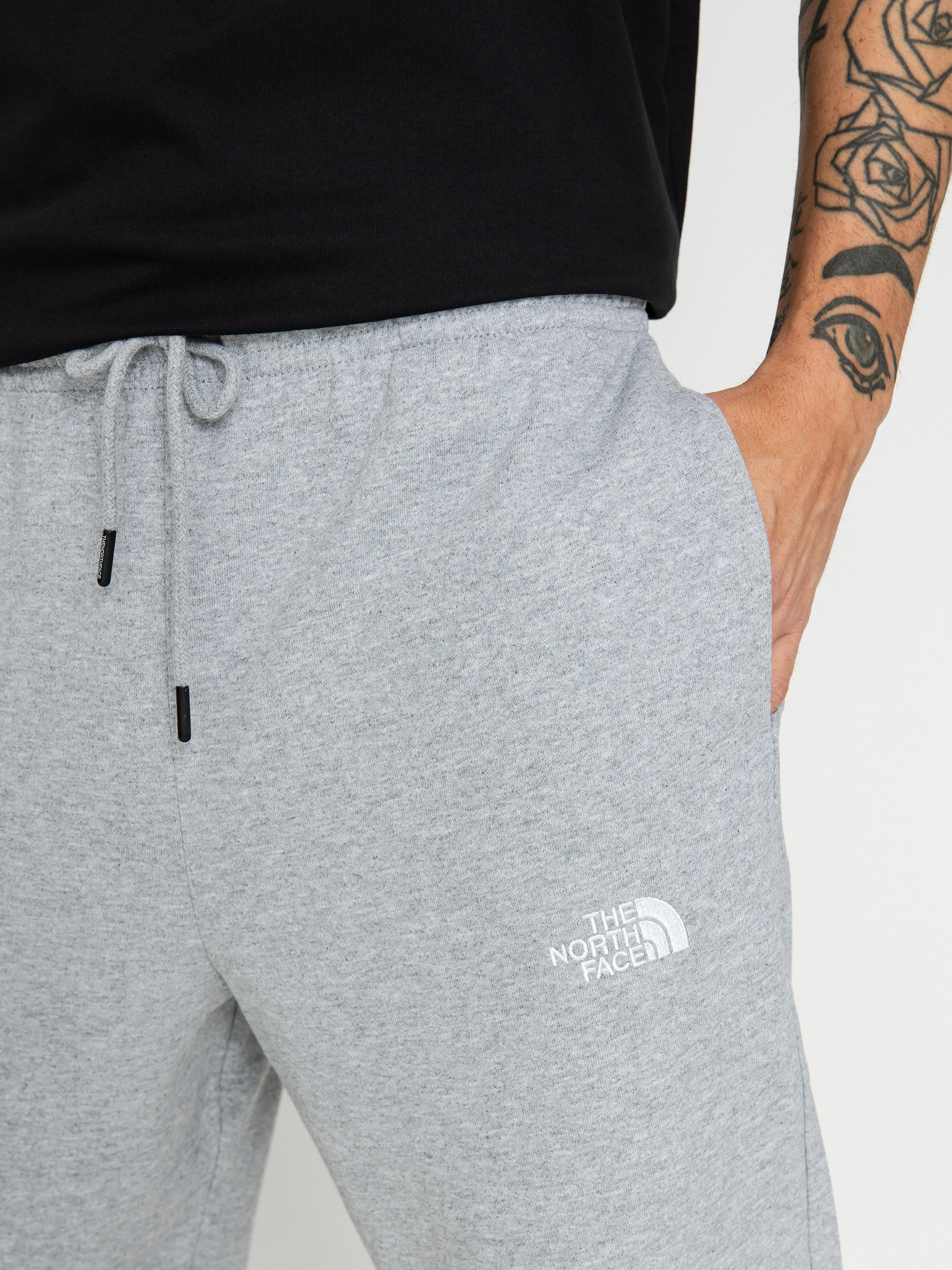 The North Face Essential Jogger Kisnadrág (tnf light grey heather)