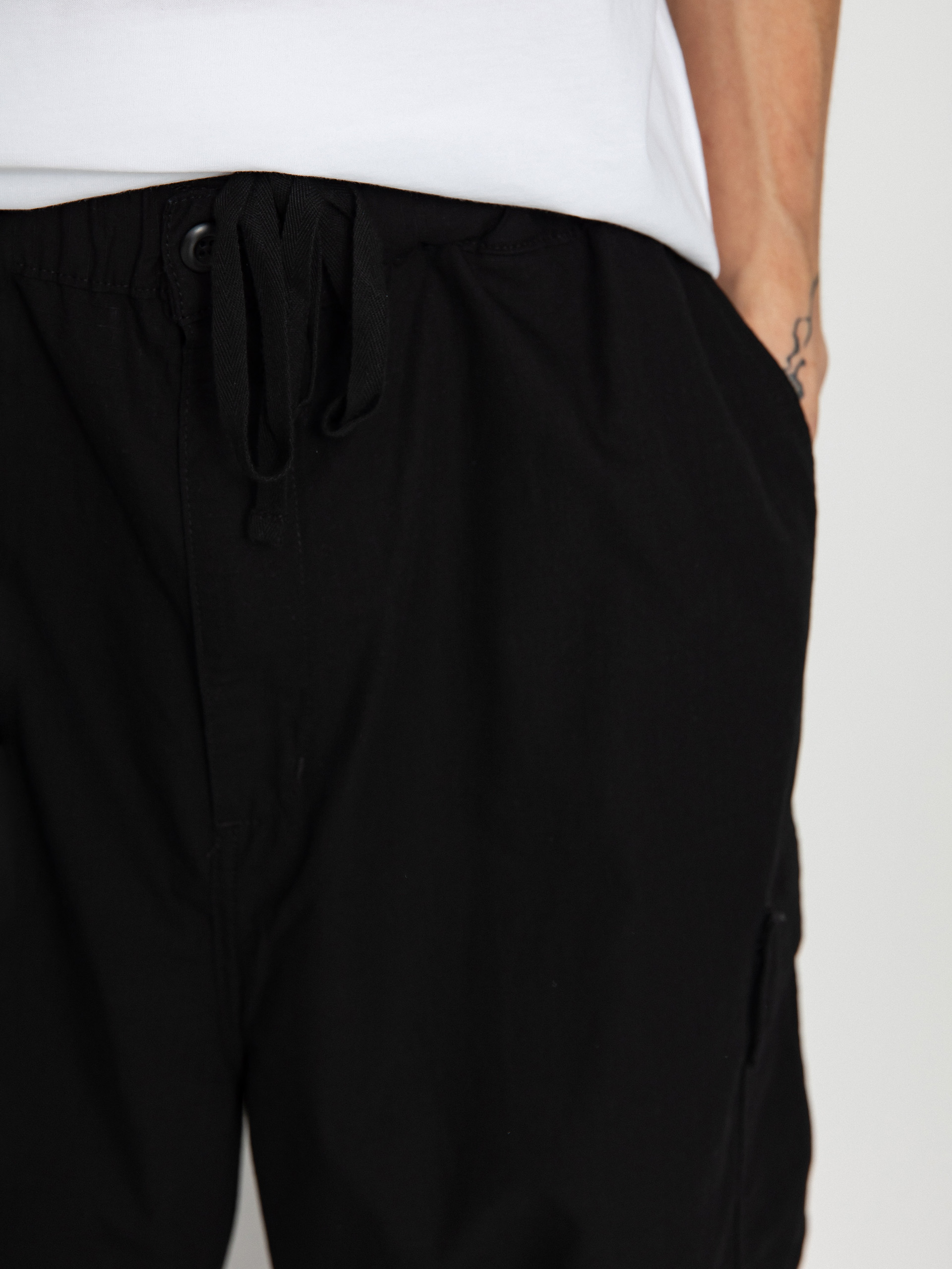 Carhartt WIP Jet Cargo Kisnadrág (black)