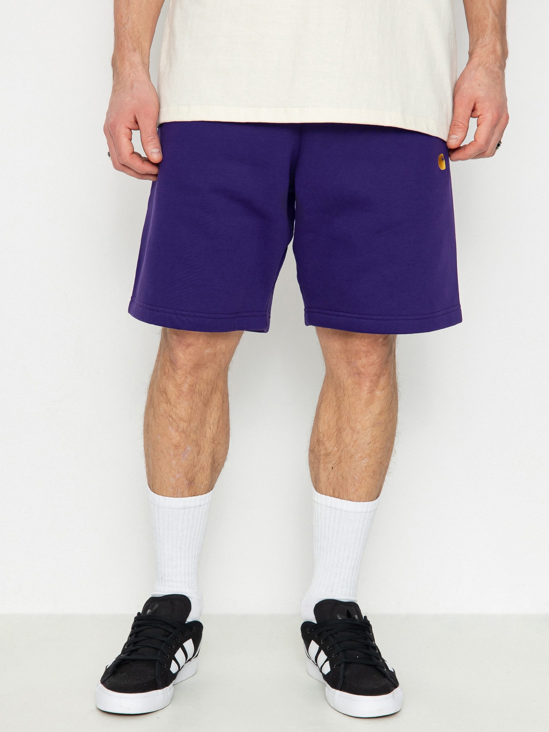 Rövidnadrág Carhartt WIP Chase (tyrian/gold)