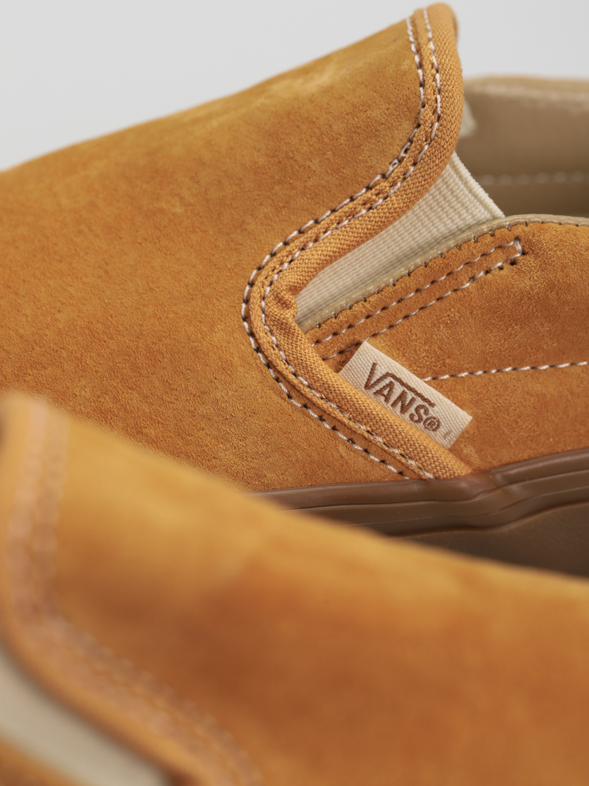 Vans Classic Slip On Cipők (pig suede gum antelope)