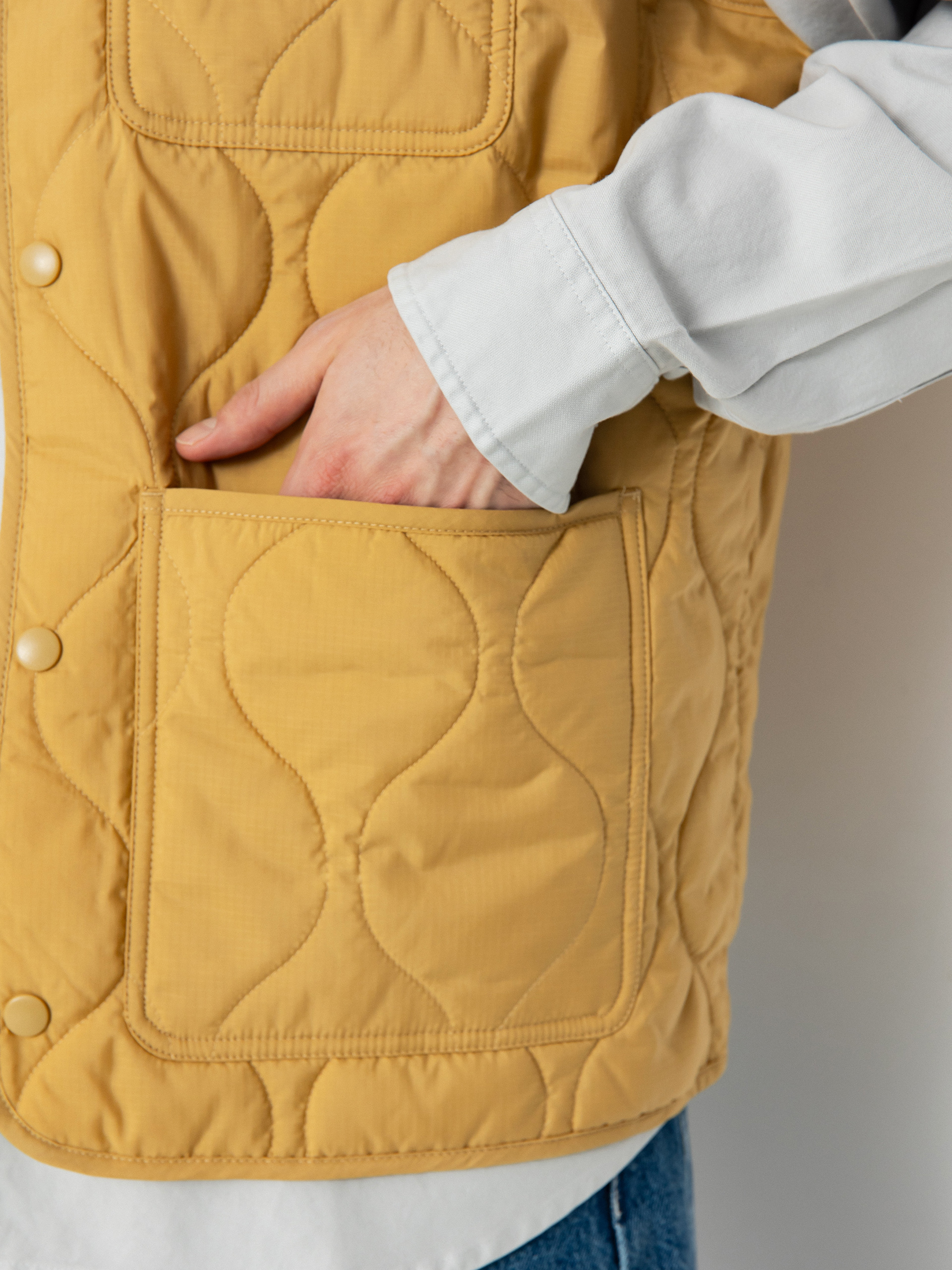 Mellény Carhartt WIP Skyton (bourbon)