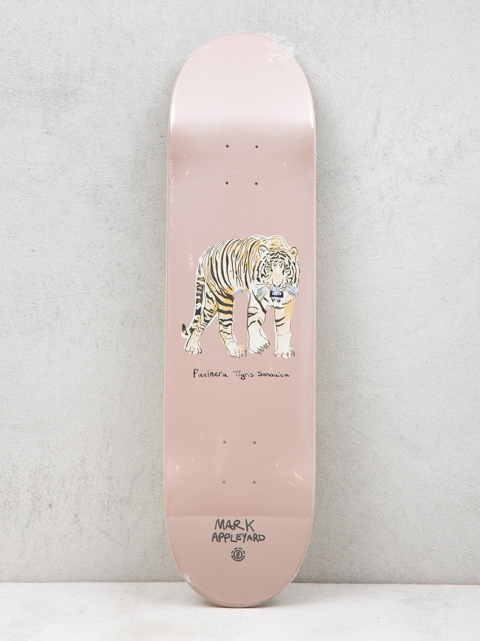 Element Endangered Mark  Appleyard Gördeszka lap (assorted)