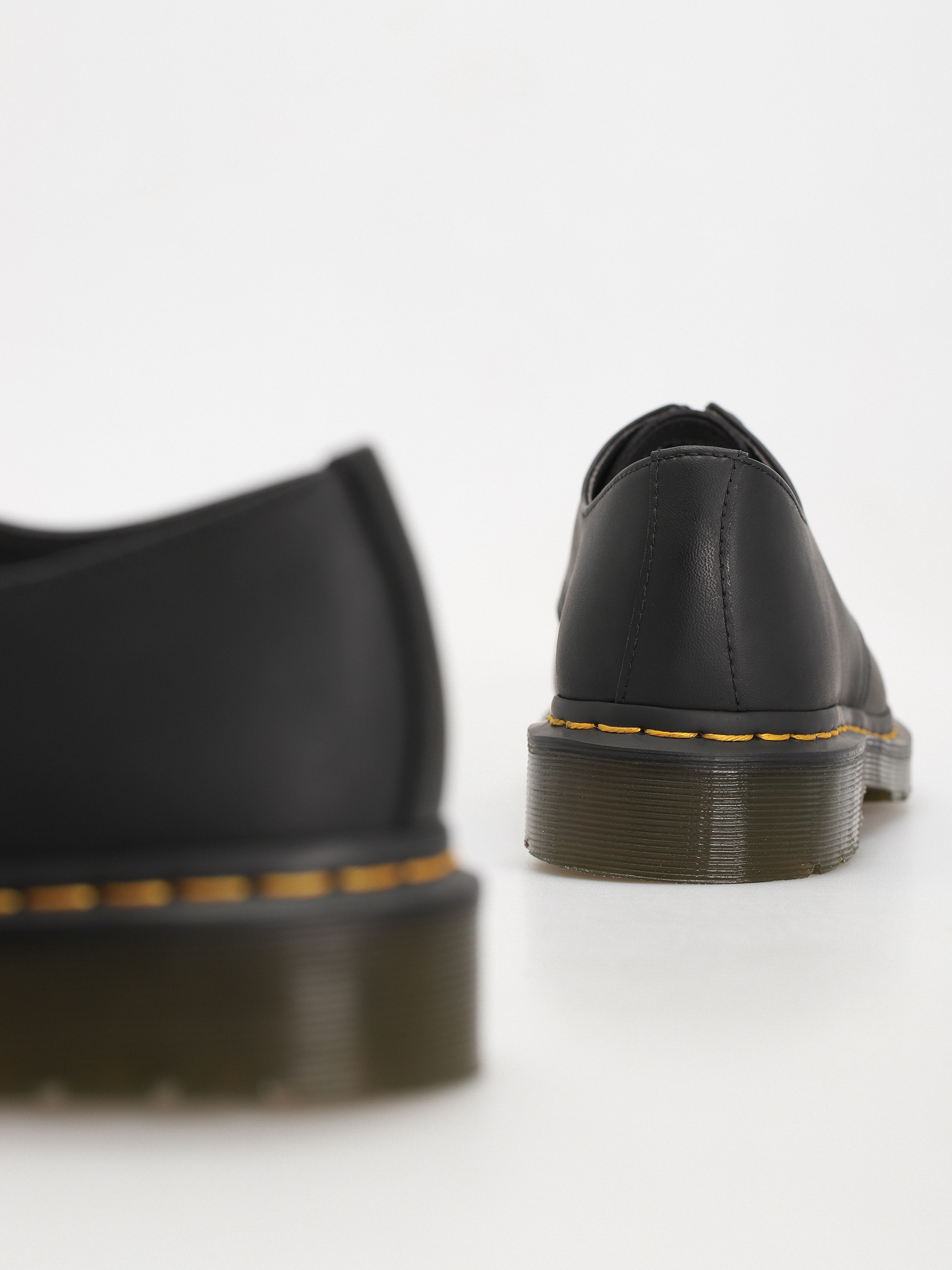 Dr. Martens Vegan 1461 Cipők (black felix rub off)