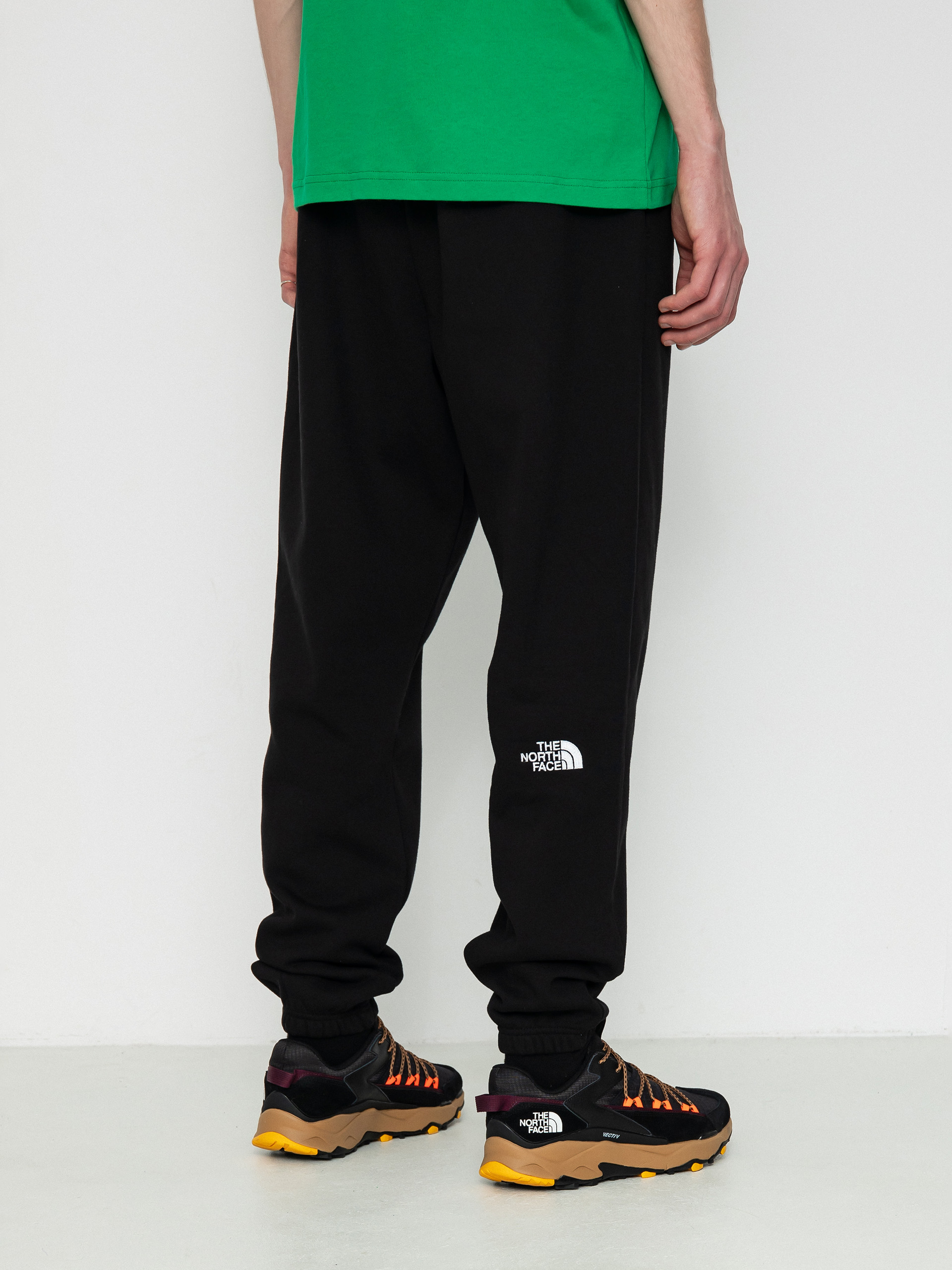 Kisnadrág The North Face Essential Jogger (tnf black)