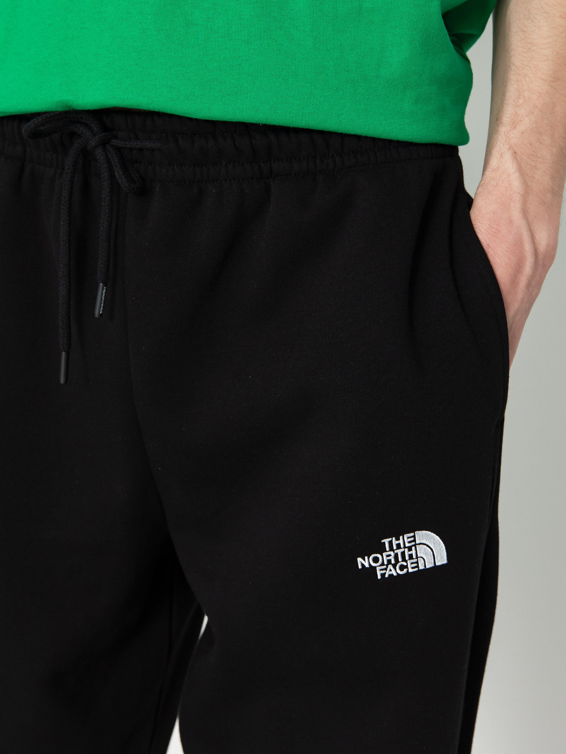 Kisnadrág The North Face Essential Jogger (tnf black)