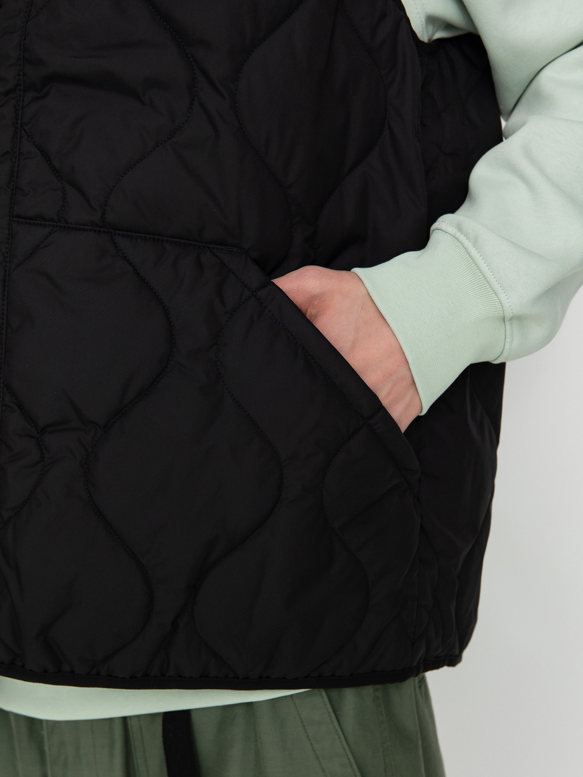 The North Face Ampato Quilted Mellény (tnf black)