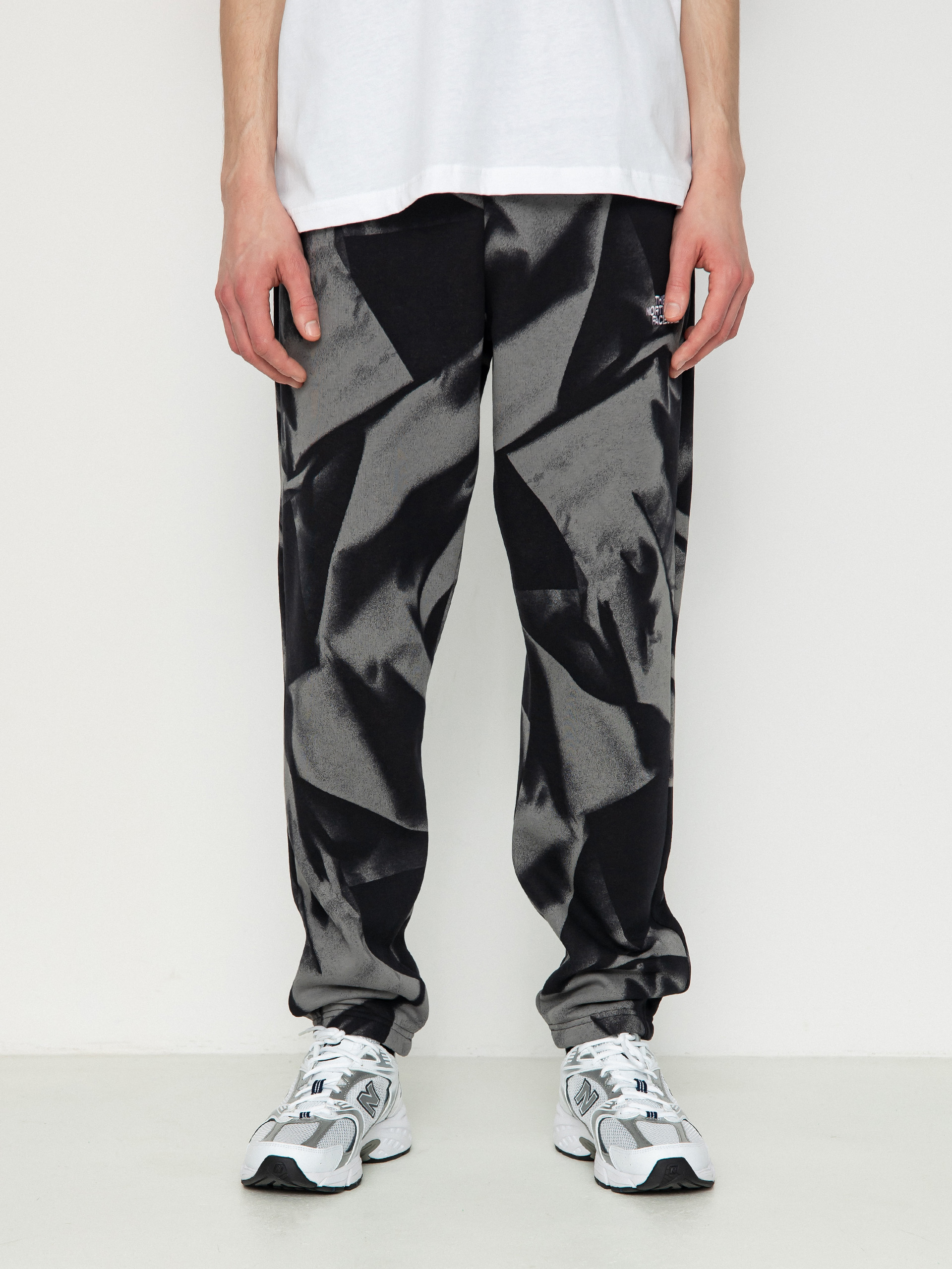 The North Face Essential Jogger Print Kisnadrág (smoked pearl garment fo)