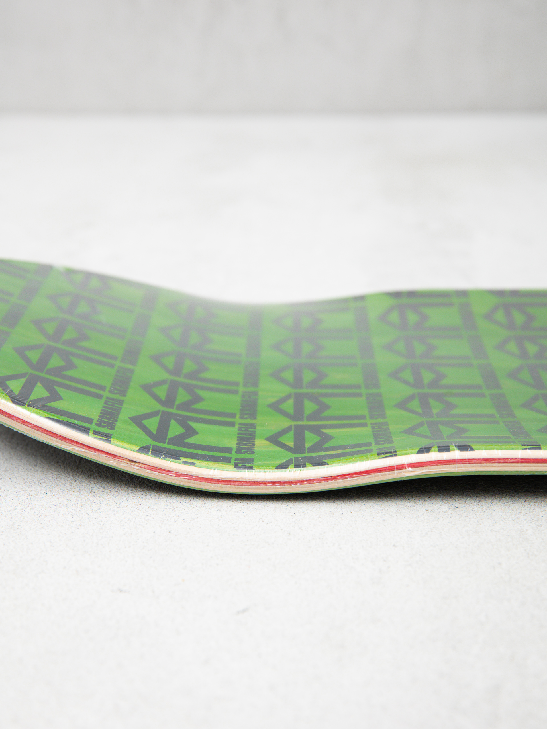 Sk8Mafia Balance Turner Gördeszka lap (black/white)