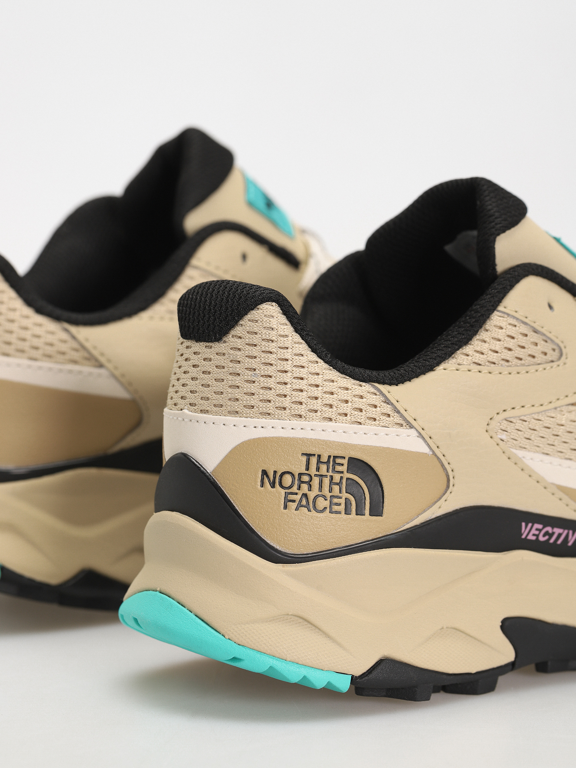 The North Face Vectiv Taraval Cipők (gravel/khaki stone)
