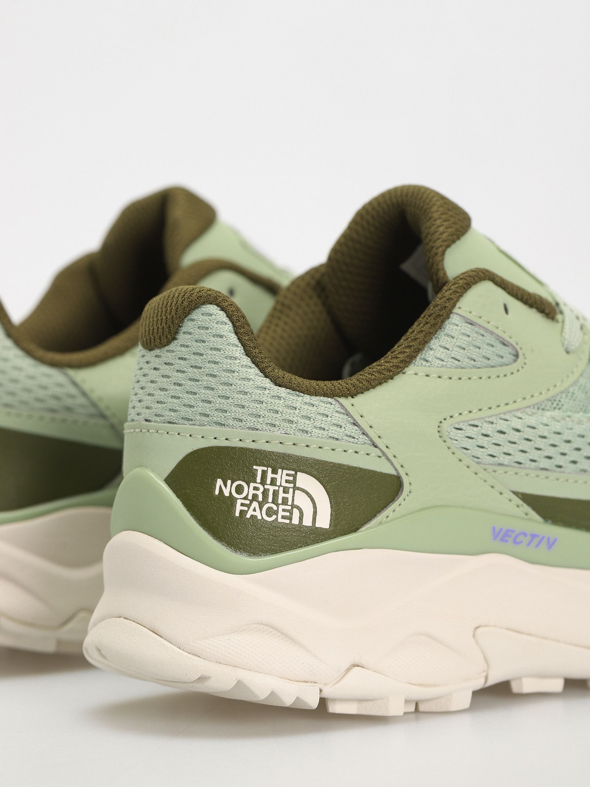 The North Face Vectiv Taraval Wmn Cipők (misty sage/forest olive)