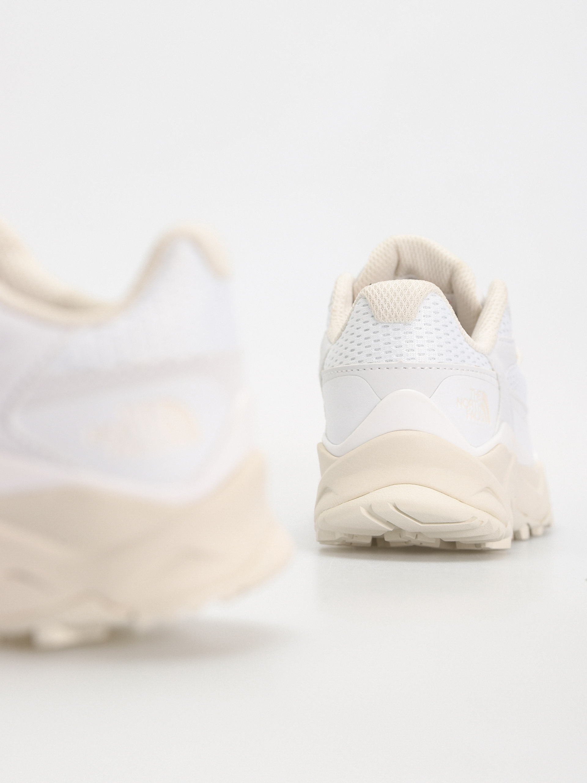 The North Face Vectiv Taraval Wmn Cipők (tnf white/white dune)