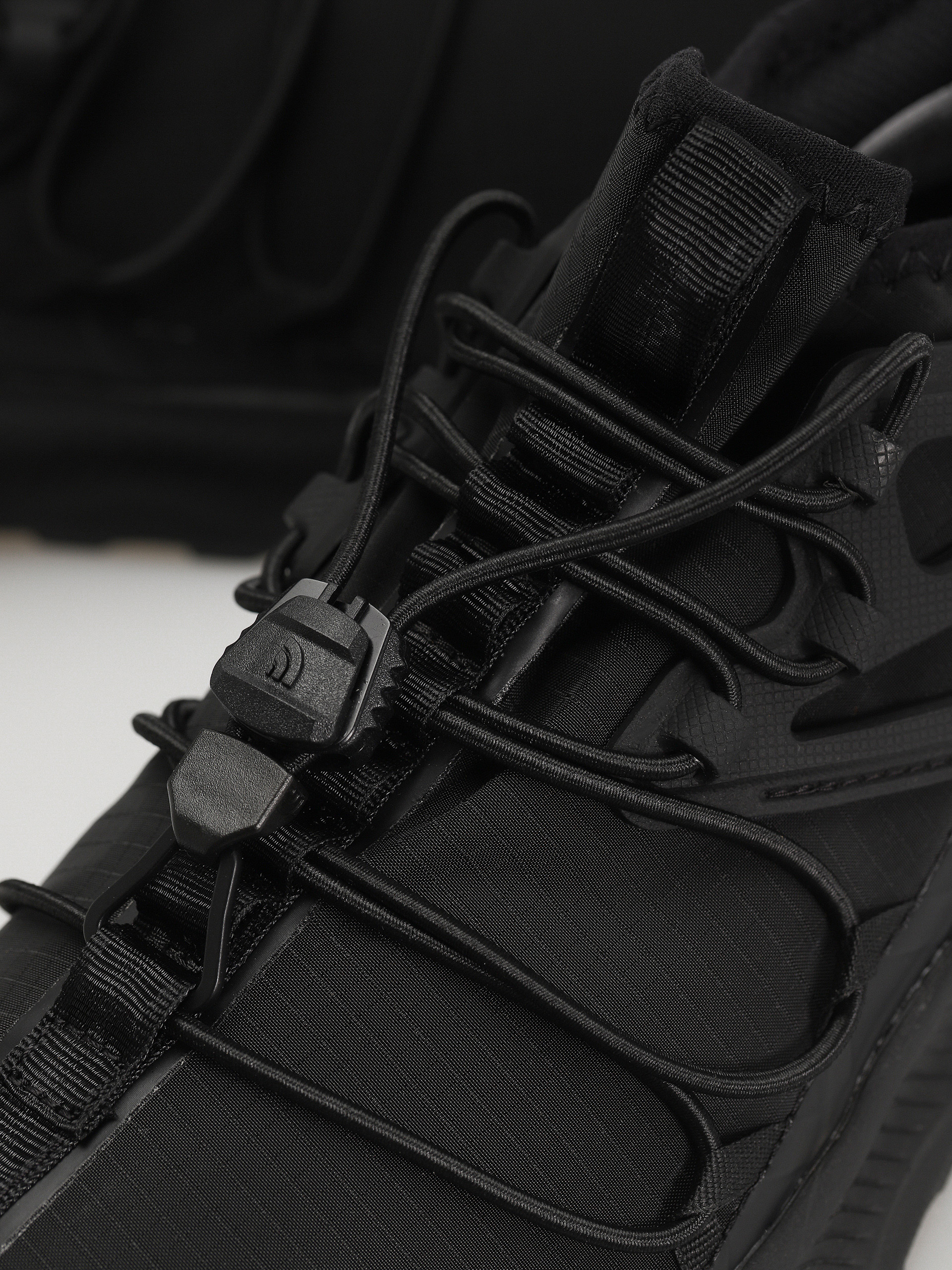 The North Face Oxeye Tech Cipők (tnf black/tnf black)