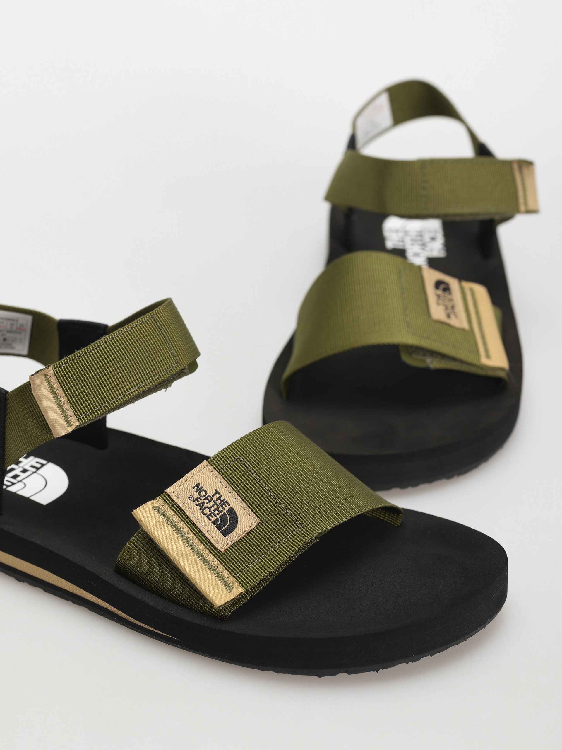 The North Face Skeena Szandálok (forest olive/tnf black)