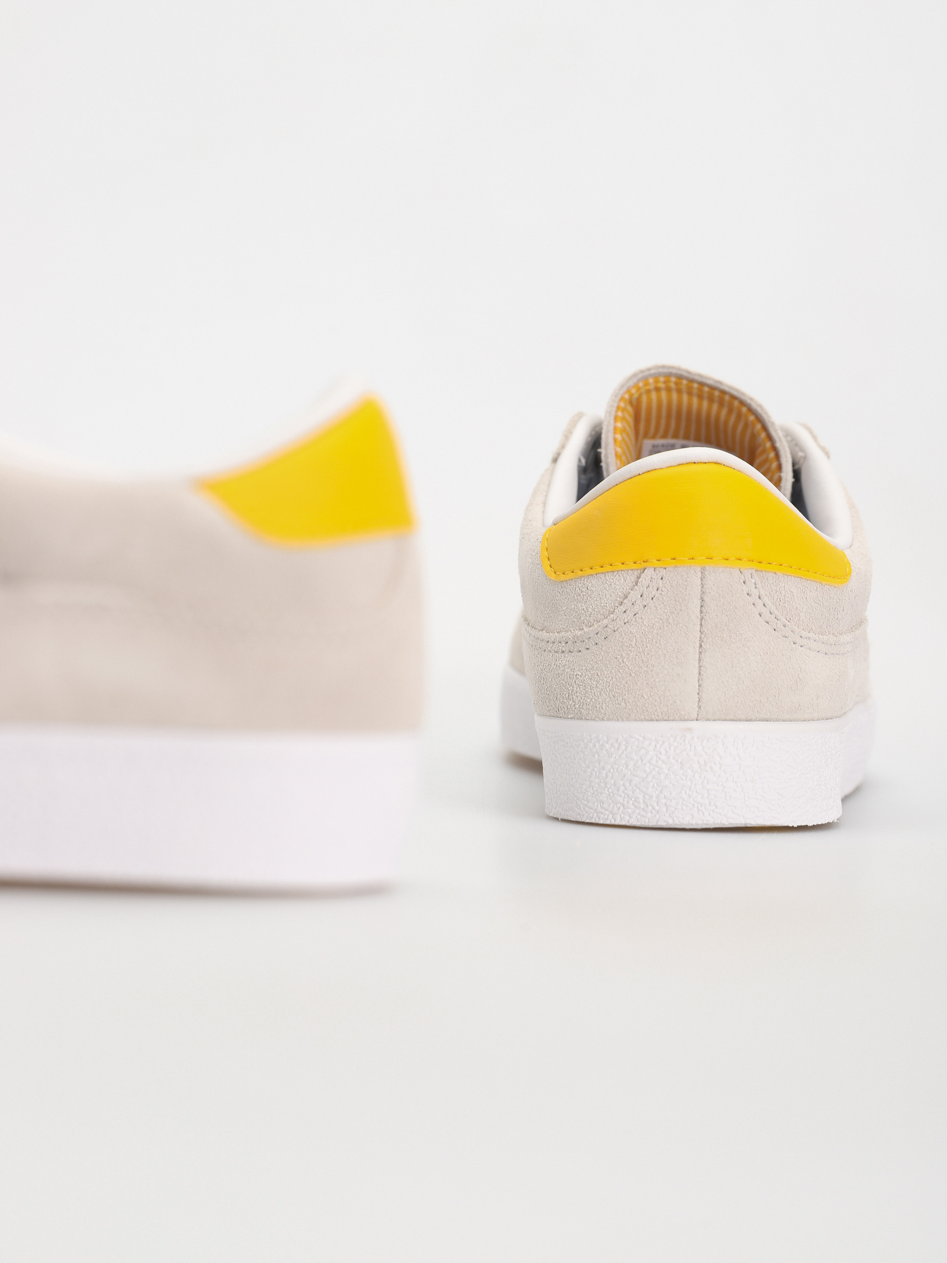 adidas Puig Indoor Cipők (crywht/bogold/ftwwht)