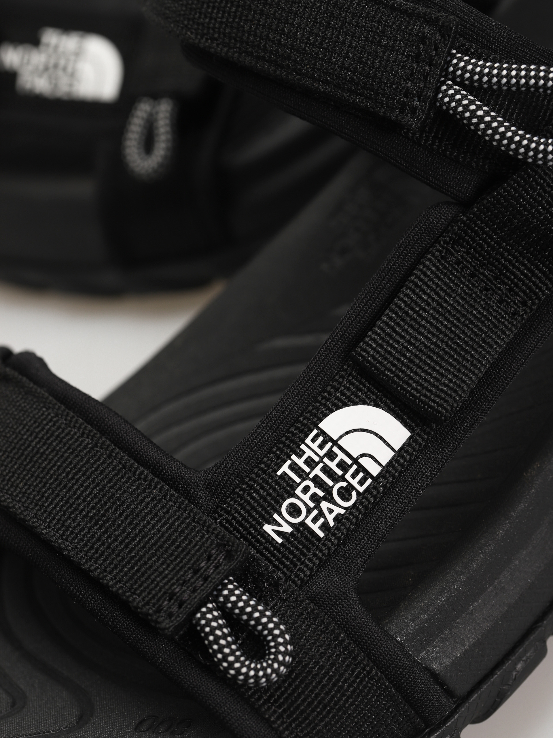 The North Face Explore Camp Szandálok (tnf black/tnf black)