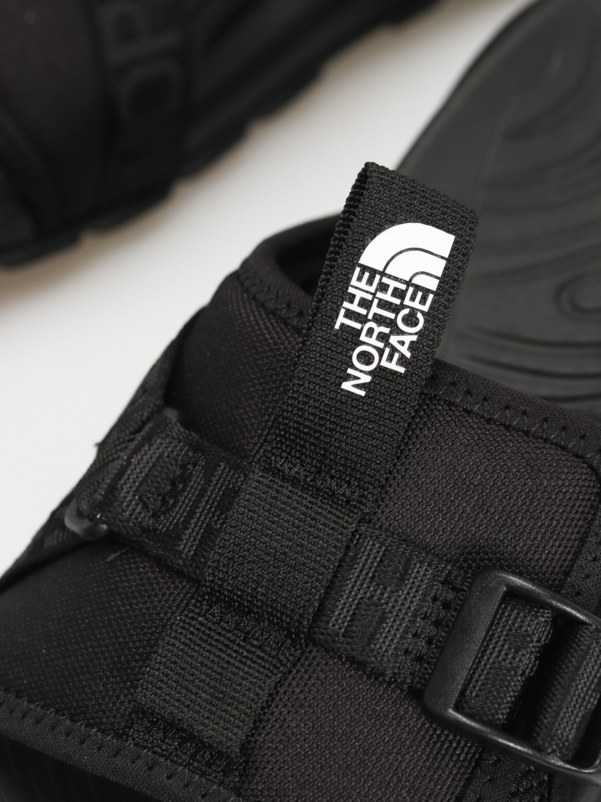 The North Face Explore Camp Flip-flop papucsok (tnf black/tnf black)