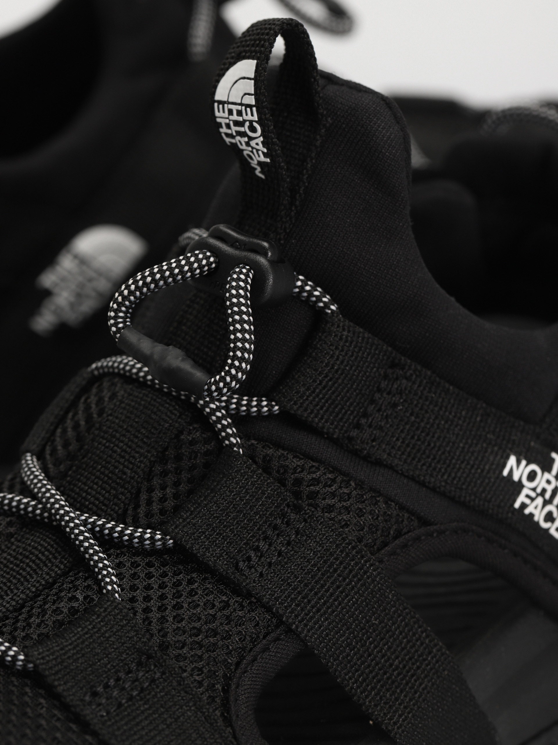 The North Face Explore Camp Shandal Szandálok Wmn (tnf black/tnf black)