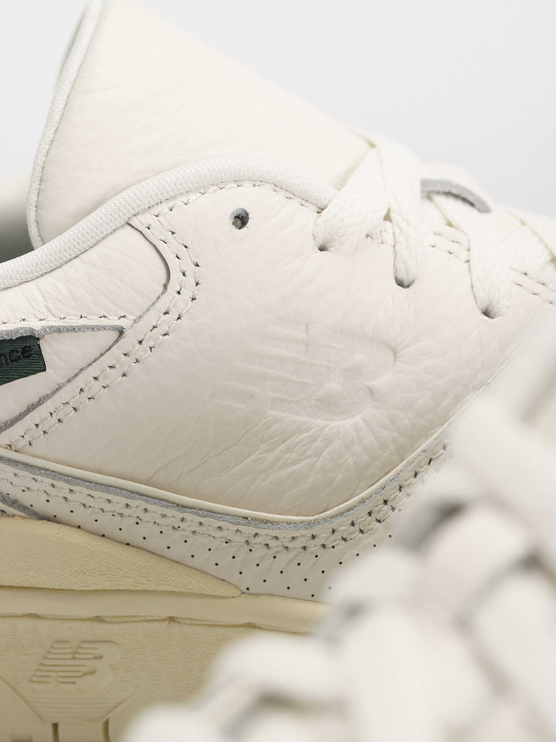 New Balance 550 Cipők (sea salt)