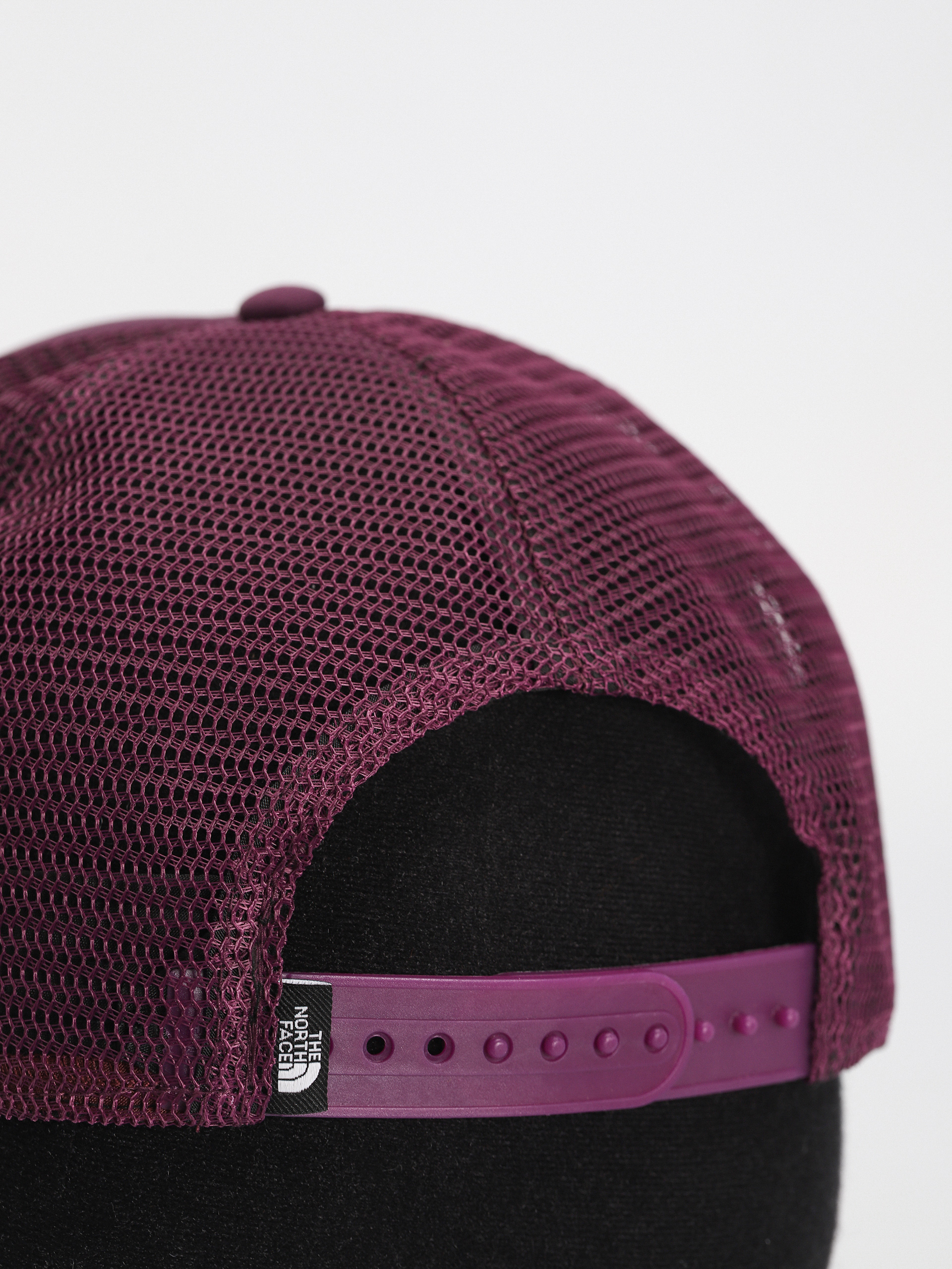 The North Face Tnf Logo Trucker Baseball sapka (black currant purple)