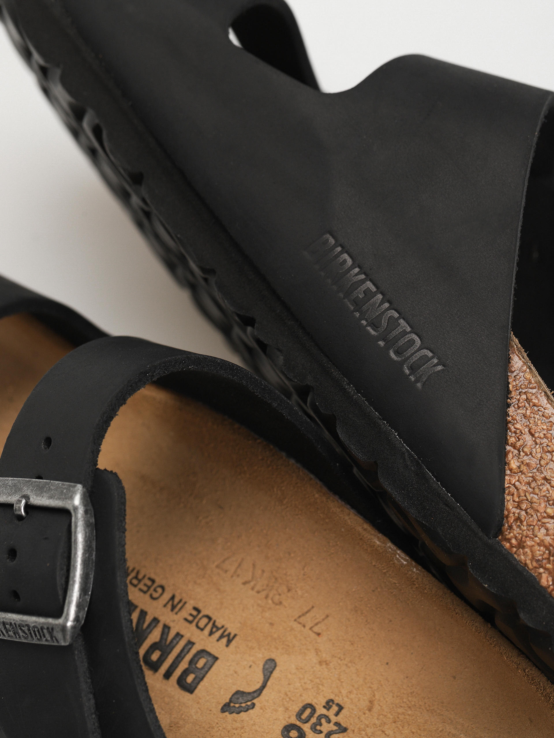 Flip-flop papucsok Birkenstock Arizona Oiled Leather Narrow Wmn (black)