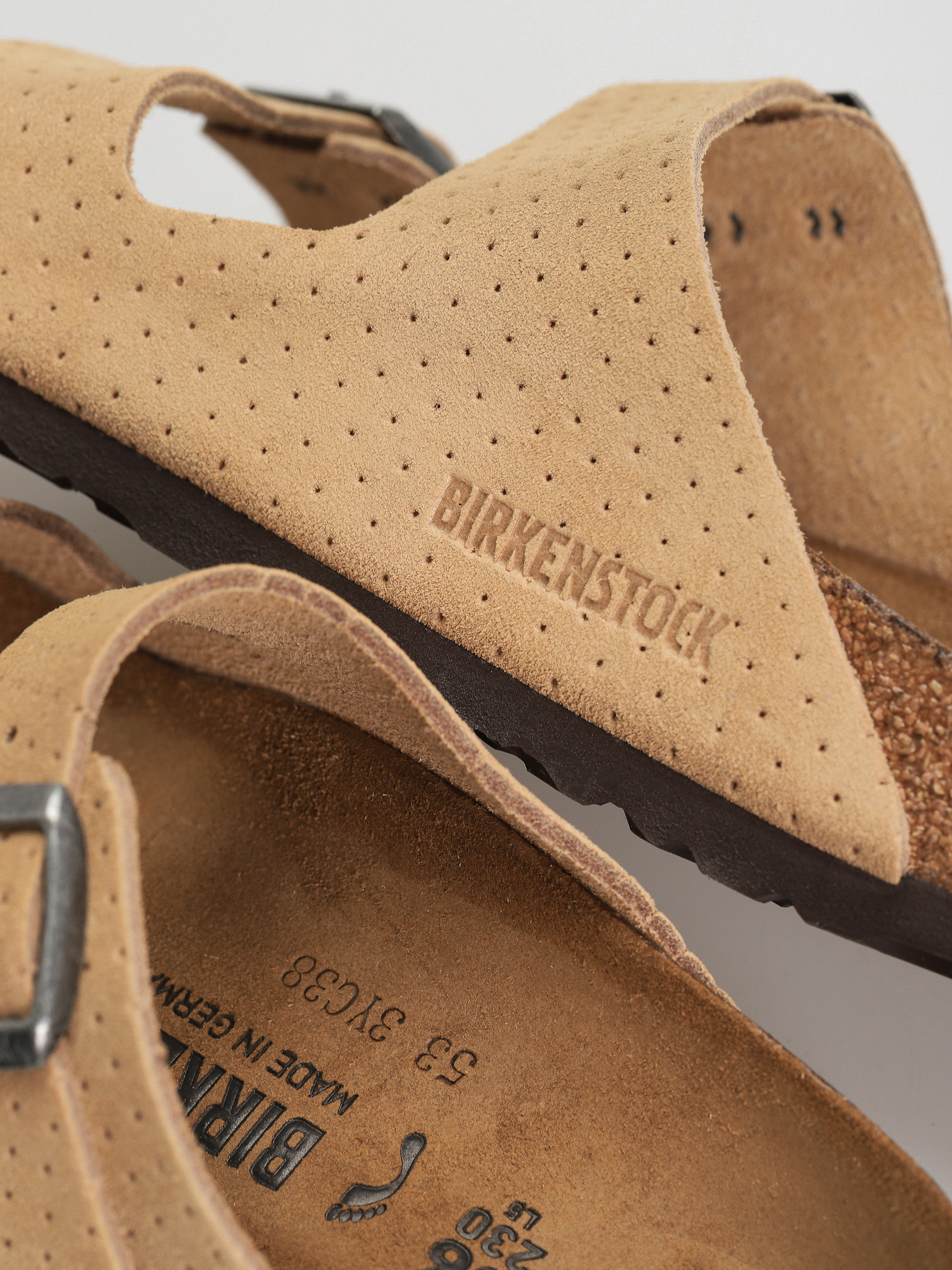 Birkenstock Arizona Suede Embossed Narrow Wmn Flip-flop papucsok (emboss dots new beige)