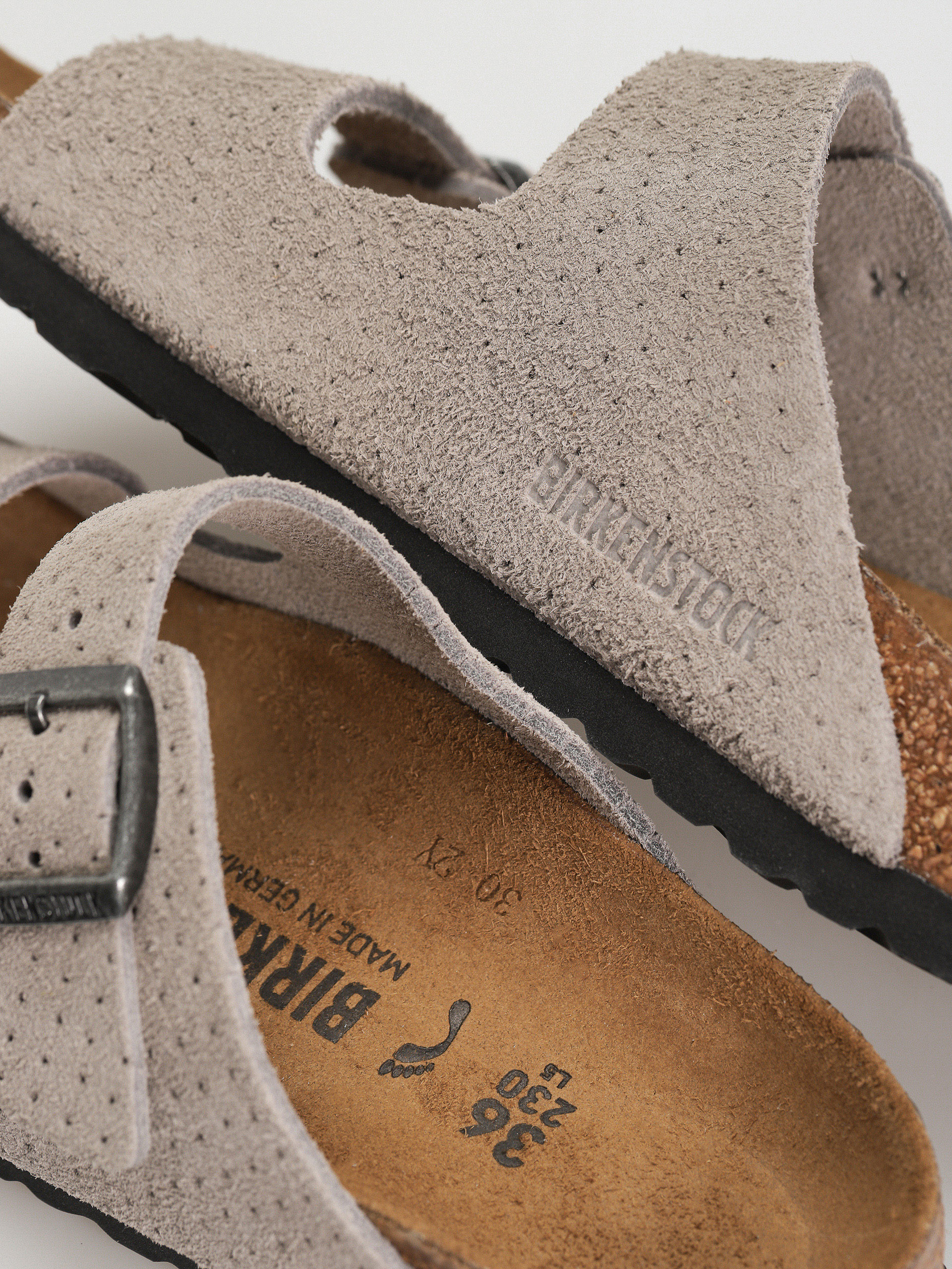 Birkenstock Arizona Suede Embossed Narrow Wmn Flip-flop papucsok (emboss dots stone coin)