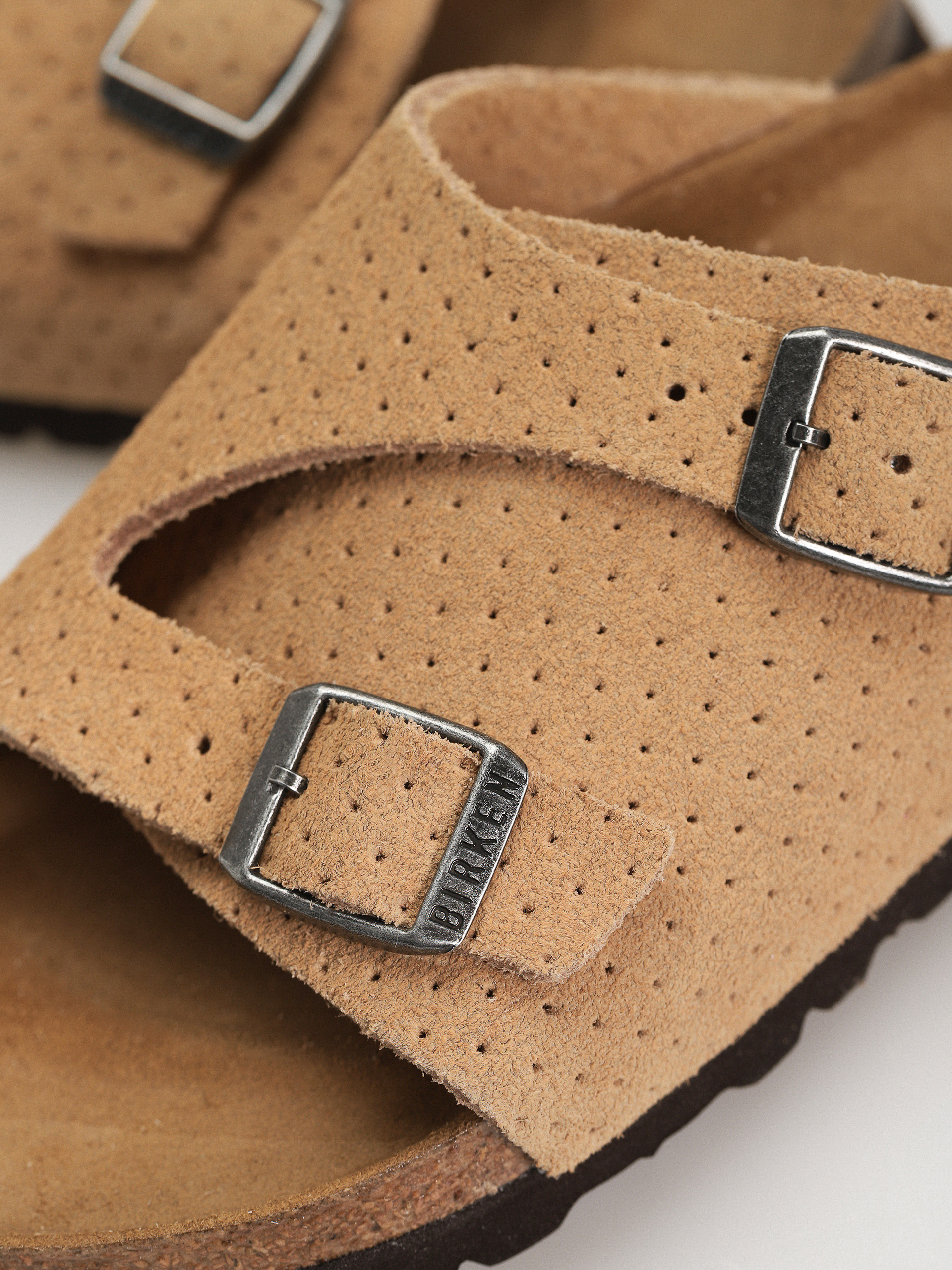 Birkenstock Zurich Suede Embossed Narrow Wmn Flip-flop papucsok (emboss dots new beige)