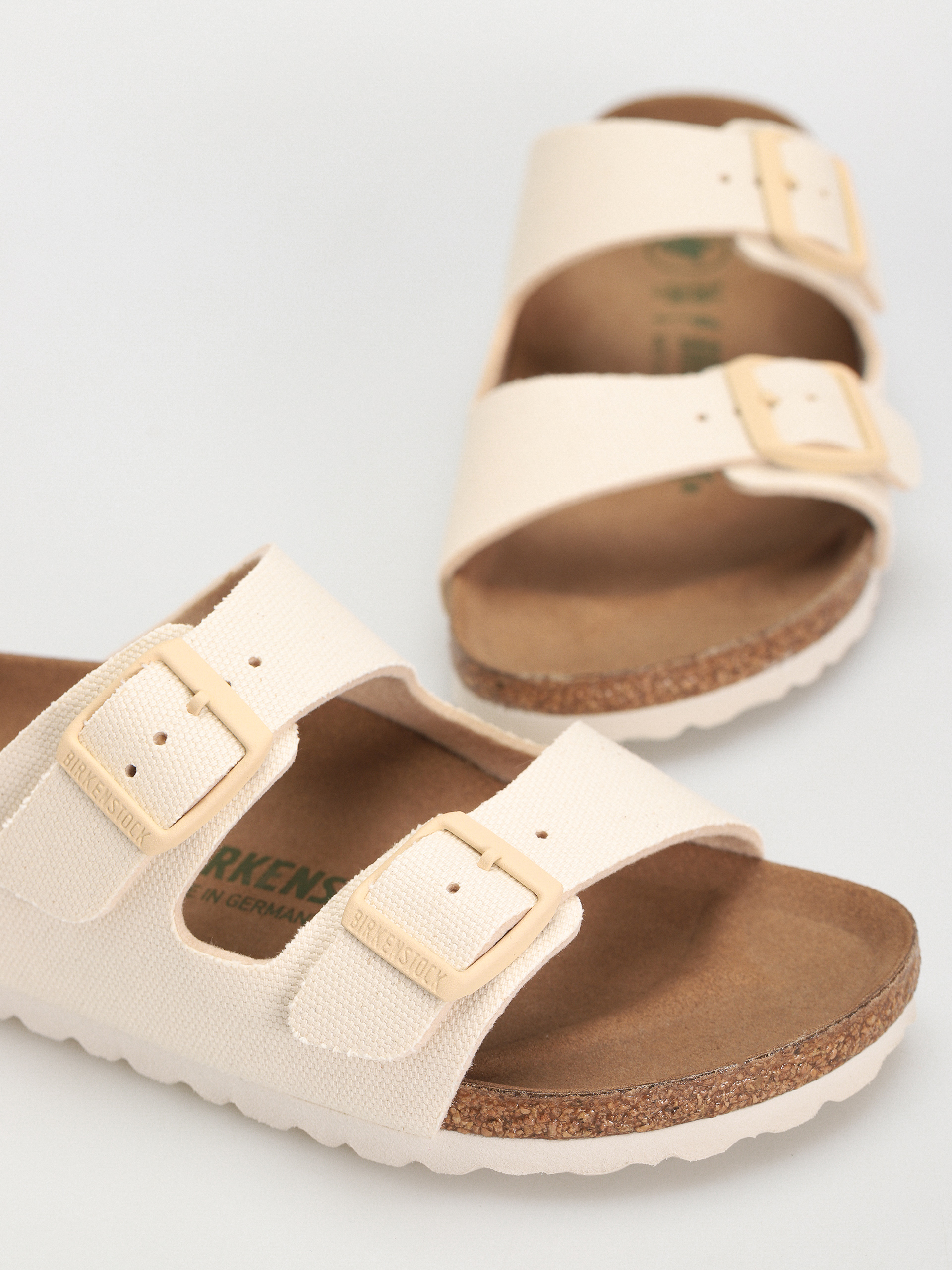 Birkenstock Arizona Vegan Narrow Flip-flop papucsok Wmn (eggshell)