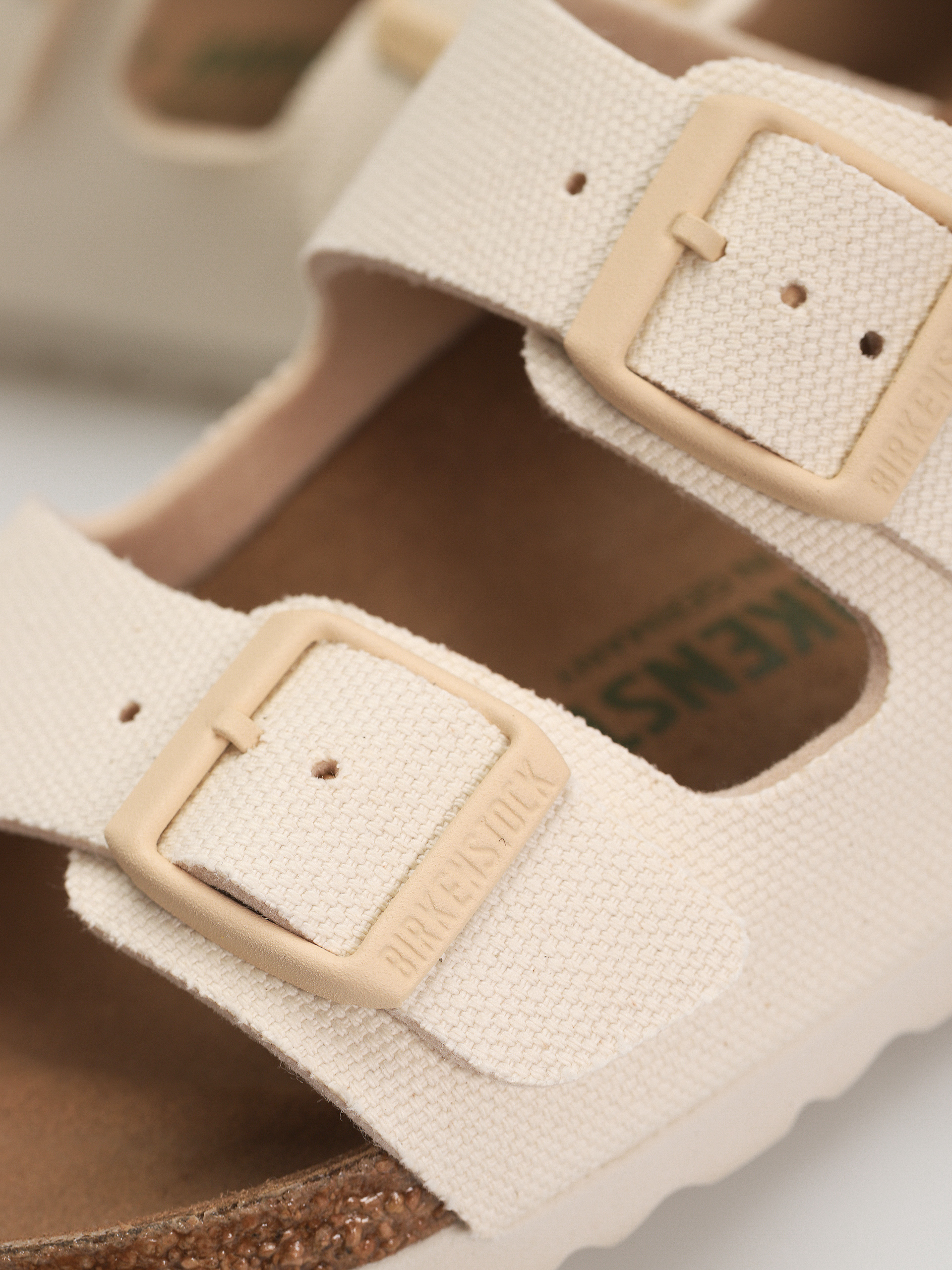 Birkenstock Arizona Vegan Narrow Flip-flop papucsok Wmn (eggshell)