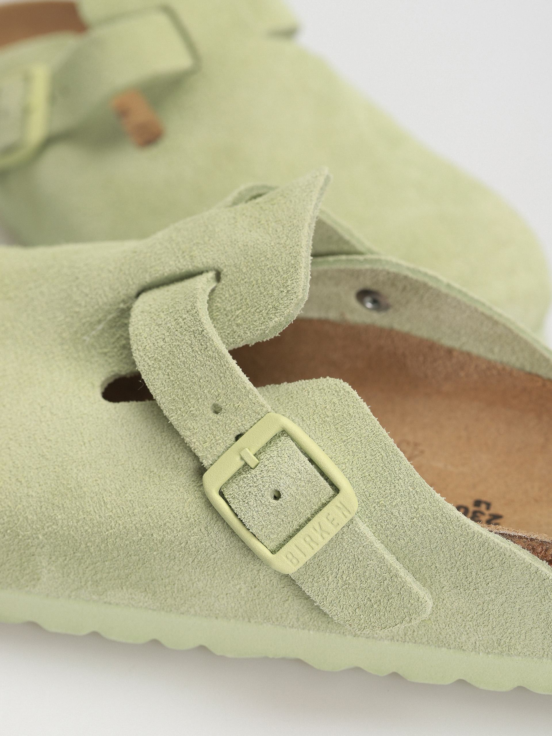 Birkenstock Boston Suede Leather Narrow Wmn Flip-flop papucsok (faded lime)