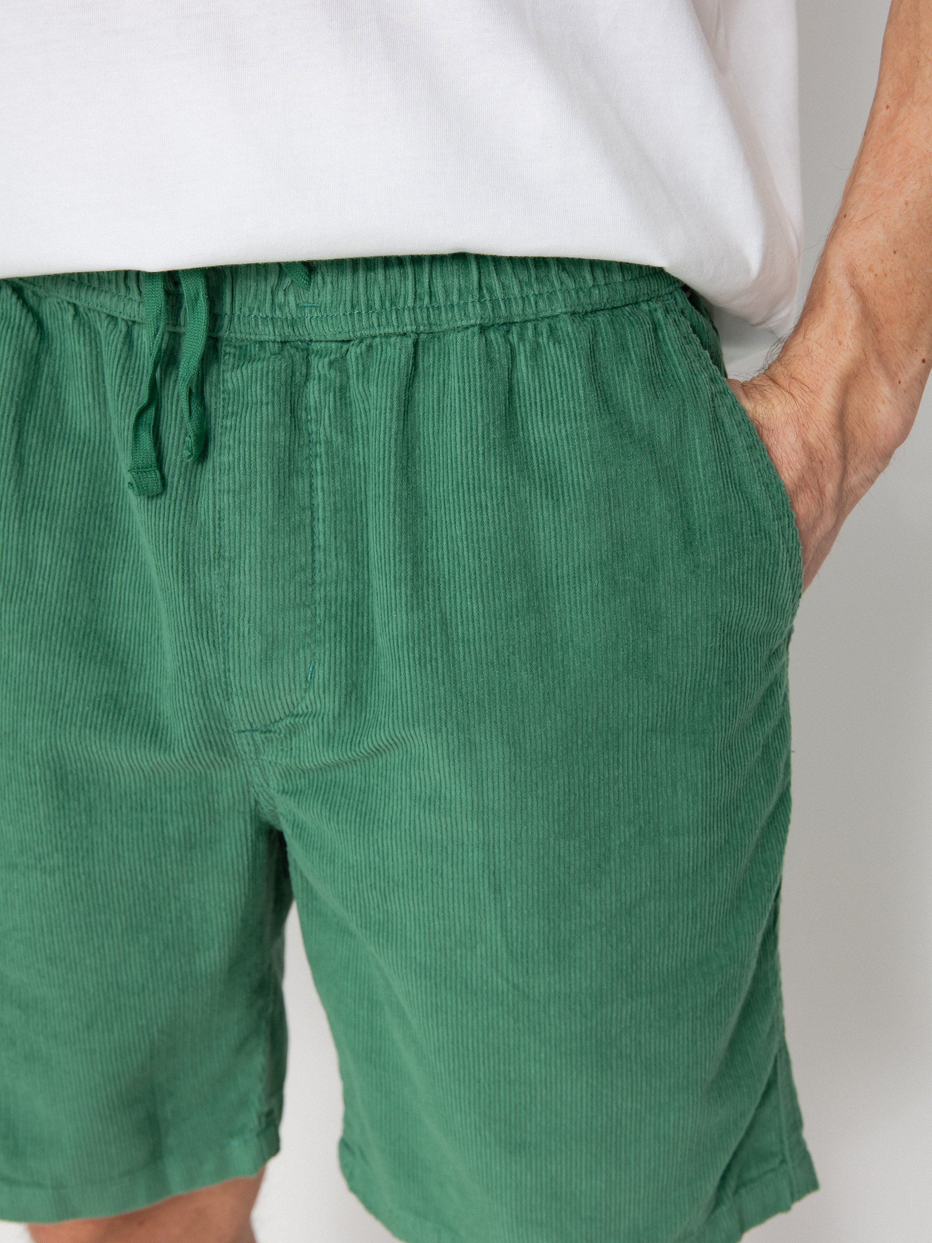 Quiksilver Taxer Cord Rövidnadrág (frosty spruce)