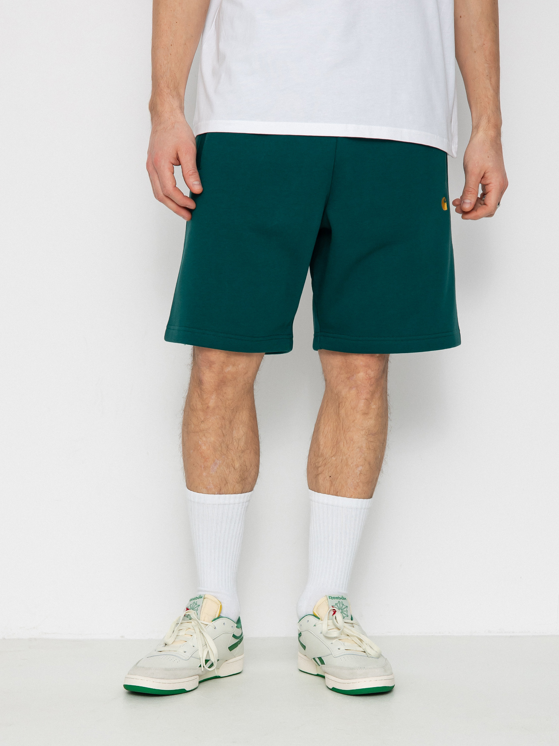 Rövidnadrág Carhartt WIP Chase (chervil/gold)