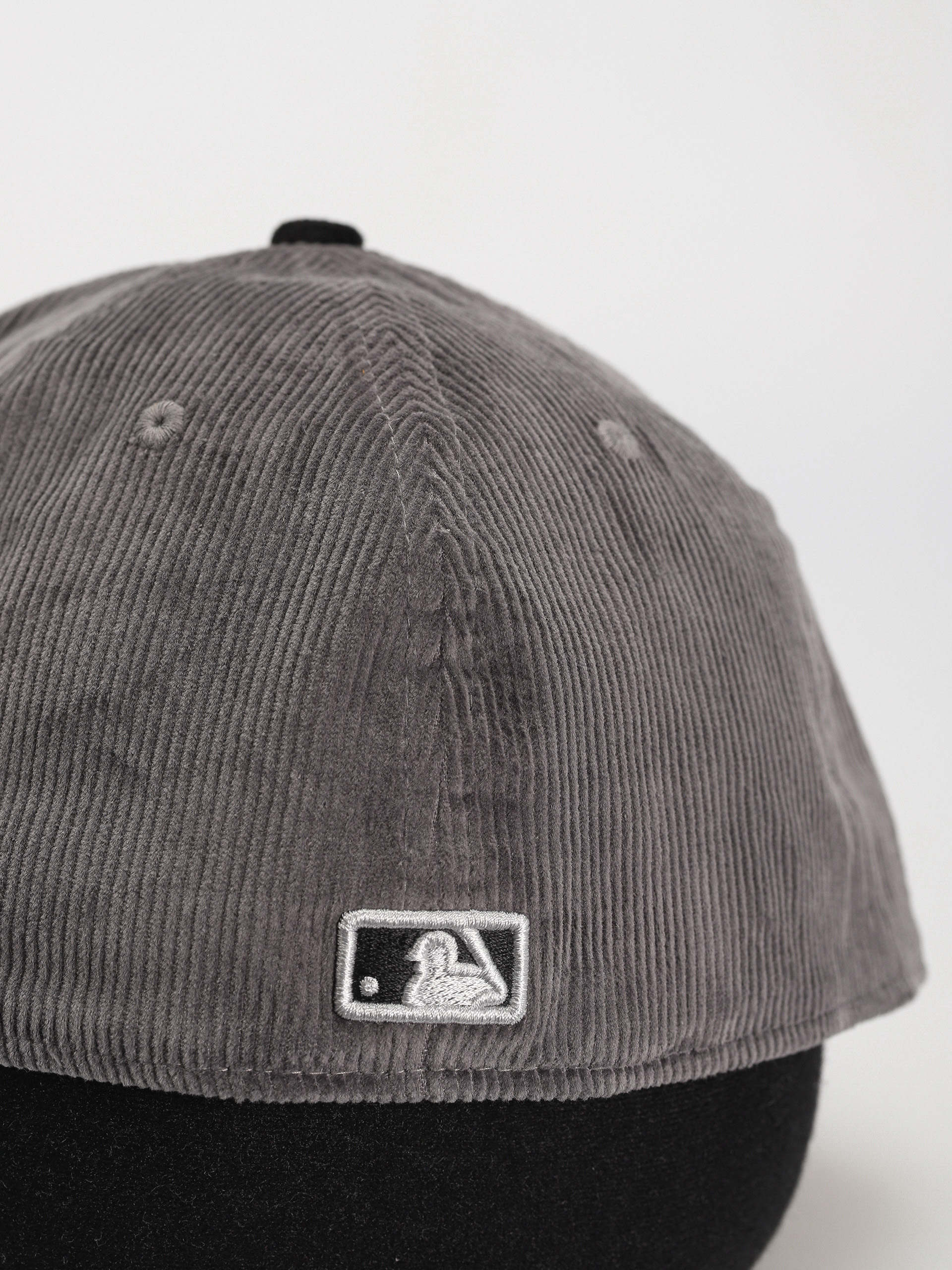 New Era Cord 59Fifty Chicago White Sox Baseball sapka (gray/black)