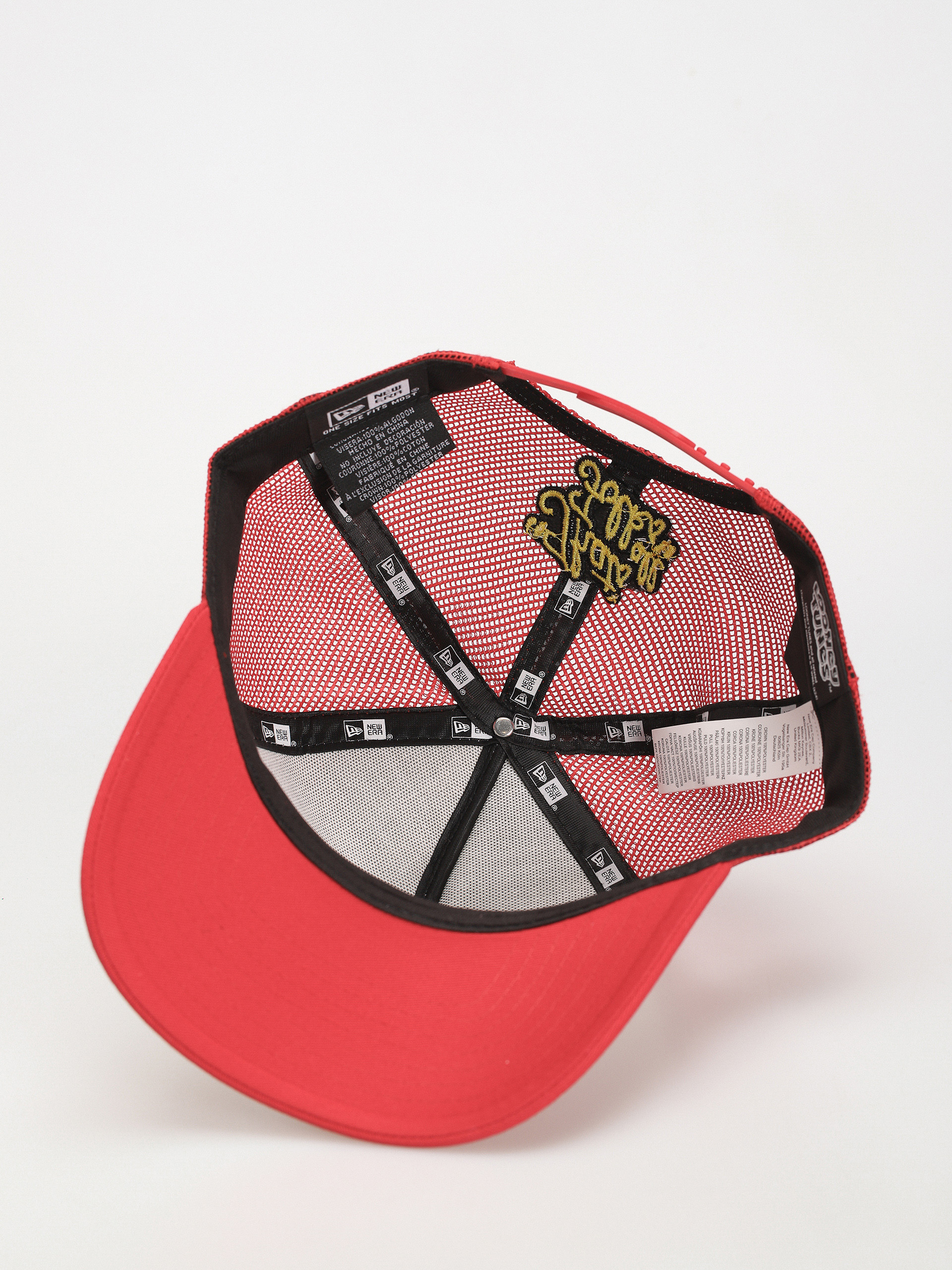 New Era Character Trucker Looney Tunes Baseball sapka (red)