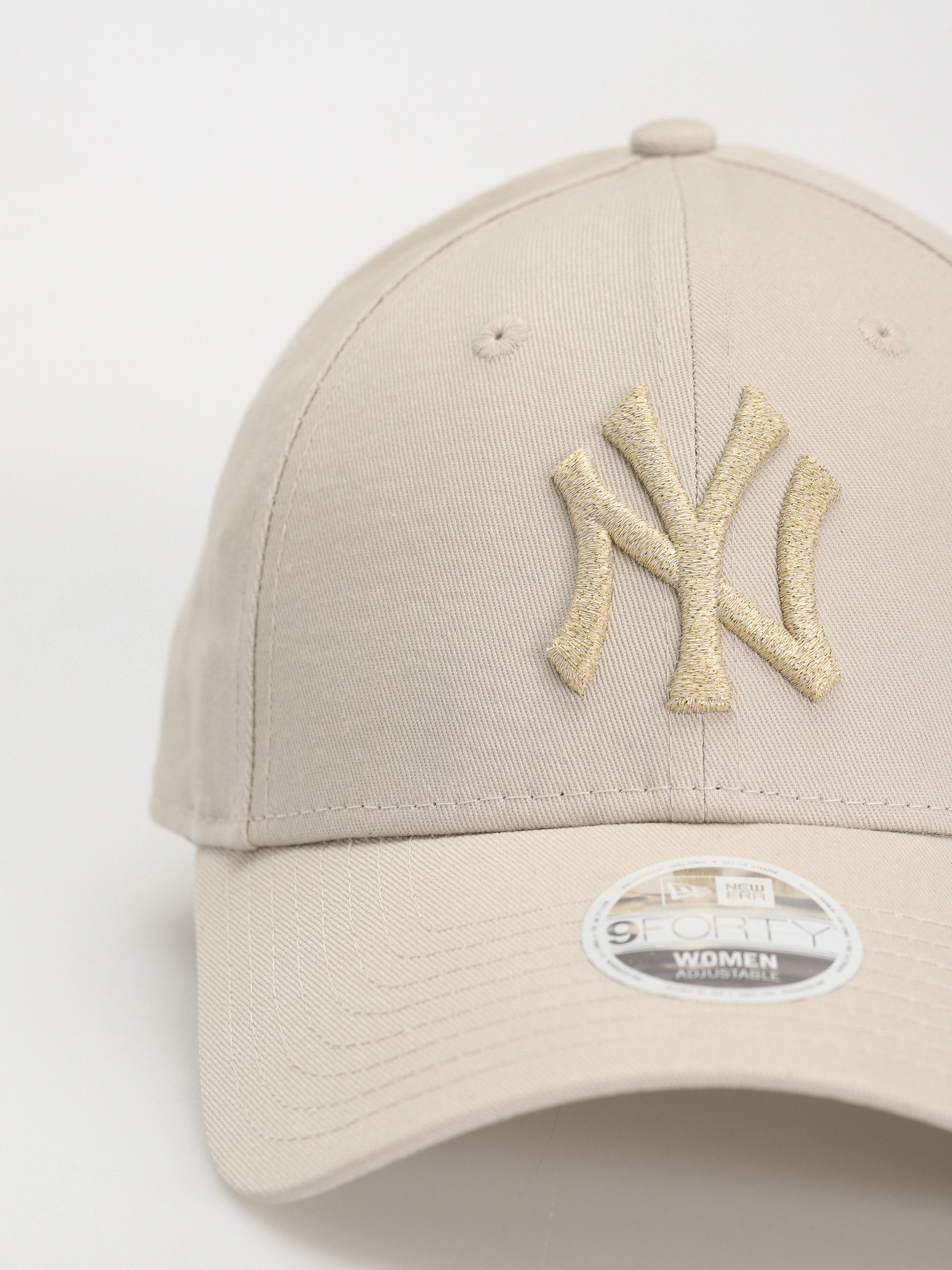 Baseball sapka New Era Metallic Logo 9Forty New York Yankees Wmn (stone/gold)