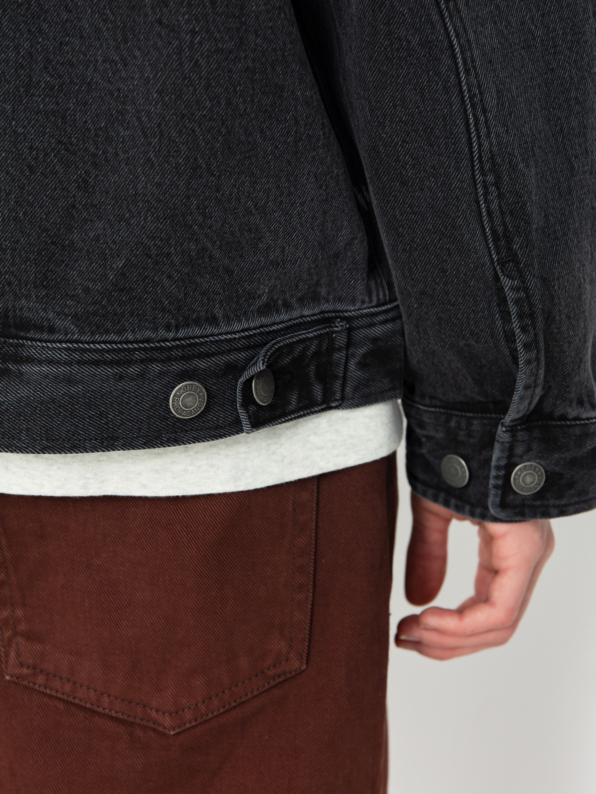 OBEY Easton Dzseki (faded black)